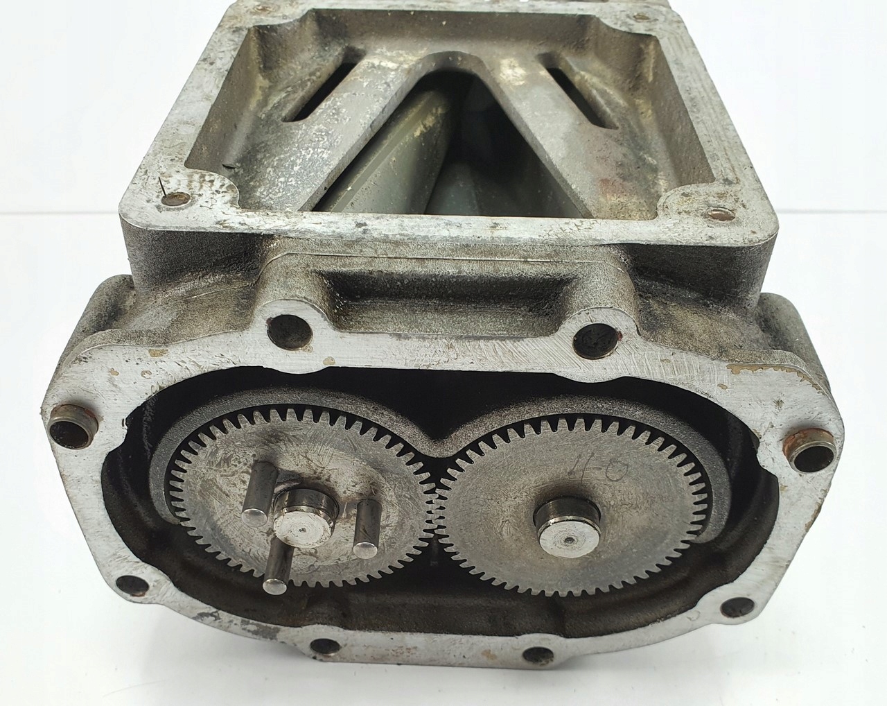 Компресор Jaguar XKR X100 4.0 V8