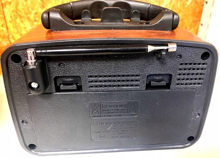 RADIO PRZENOŚNE BT032 Marka inna