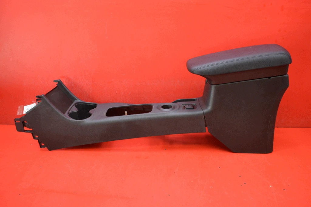 tunnel central armrest EU 8011B154 MITSUBISHI OUTLANDER 3 III 12-14