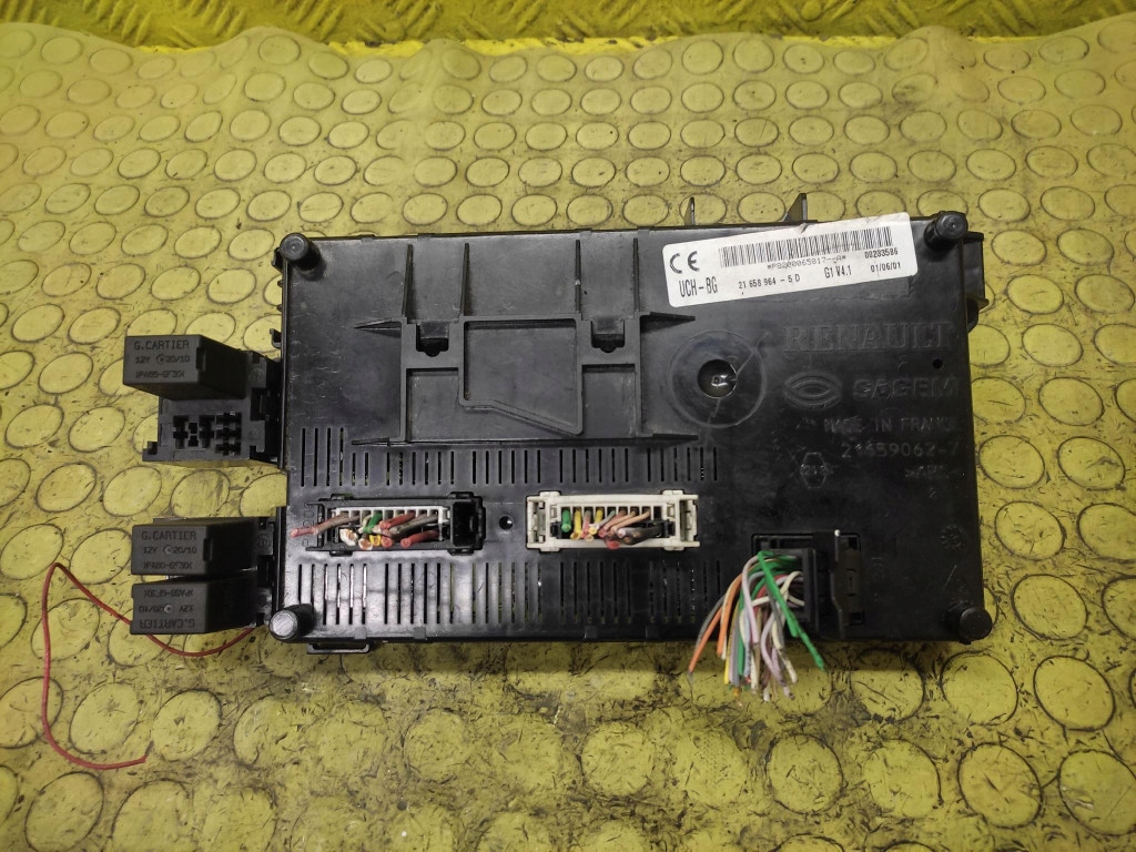 RENAULT CLIO II Module UCH 8200065817