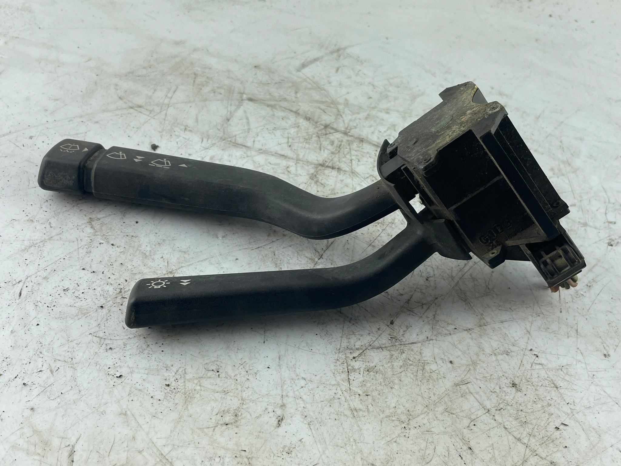 Commodo essuie glace 95VB11K665AA Ford Transit E 91-00 OE