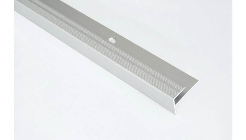 Listwa schodowa do paneli 8mm EFFECTOR srebro 90cm a60