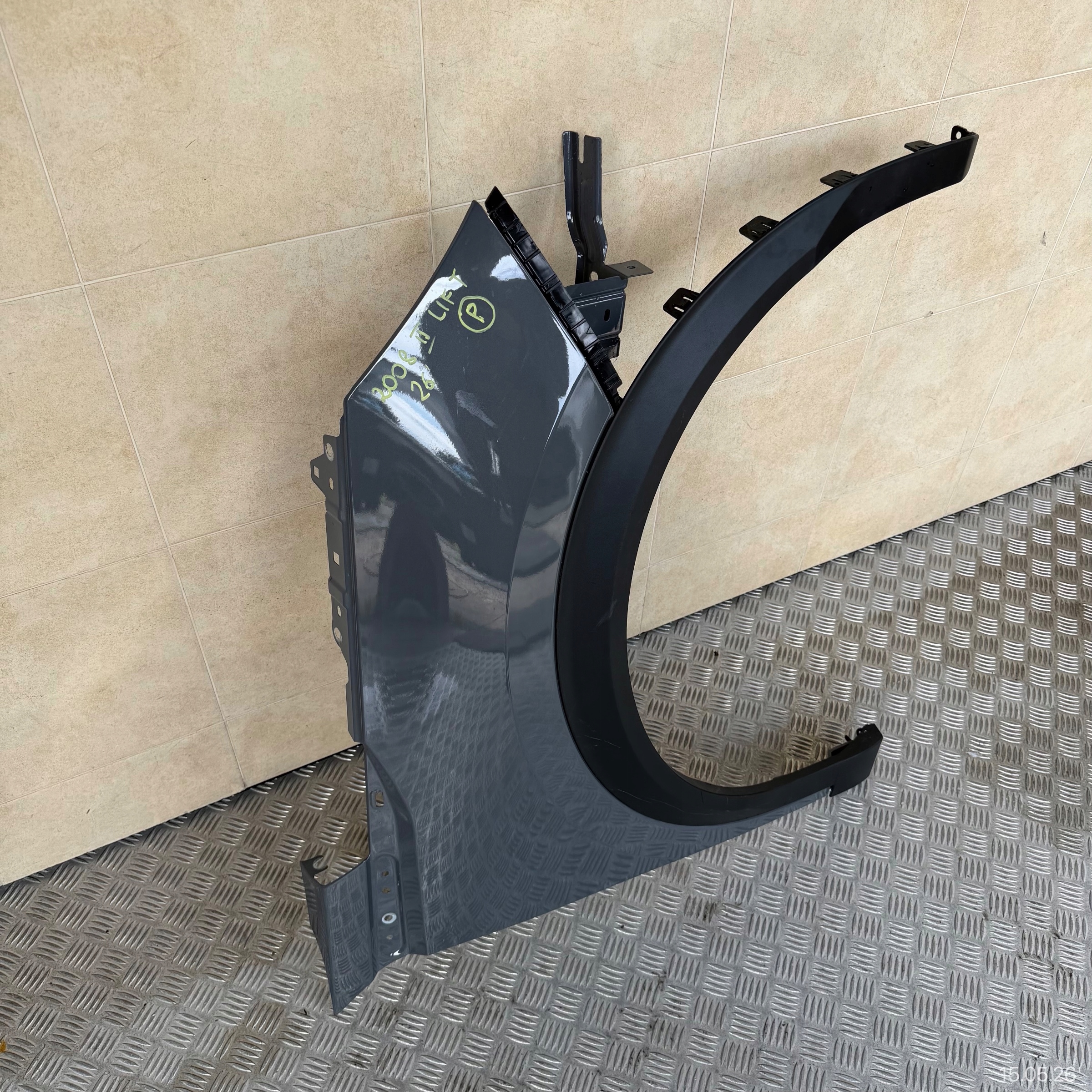 fender front right PEUGEOT 2008 II LIFT 2026 ROK