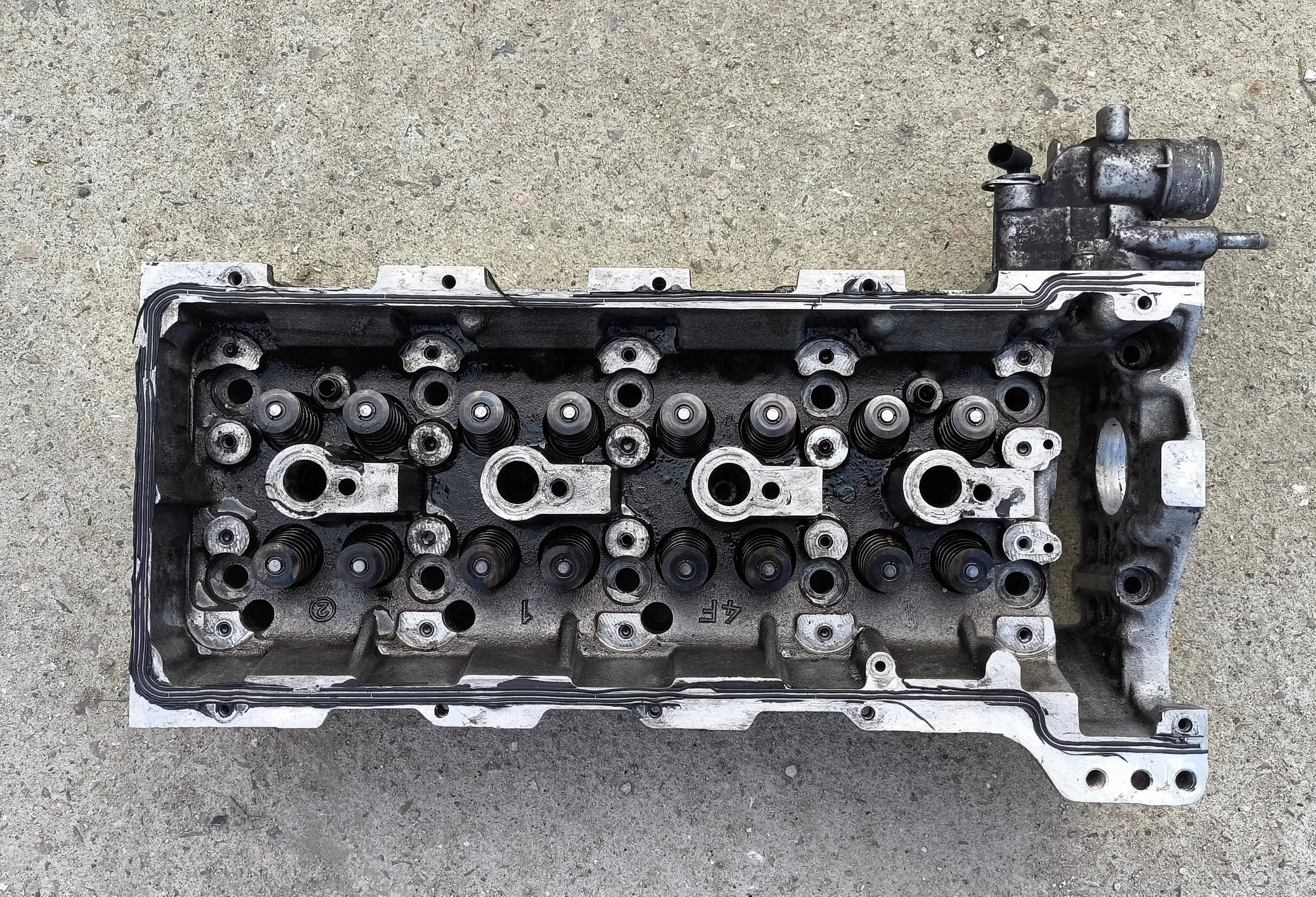 Głowica Silnika 2.2 CDI Mercedes Sprinter W901 R6110161901