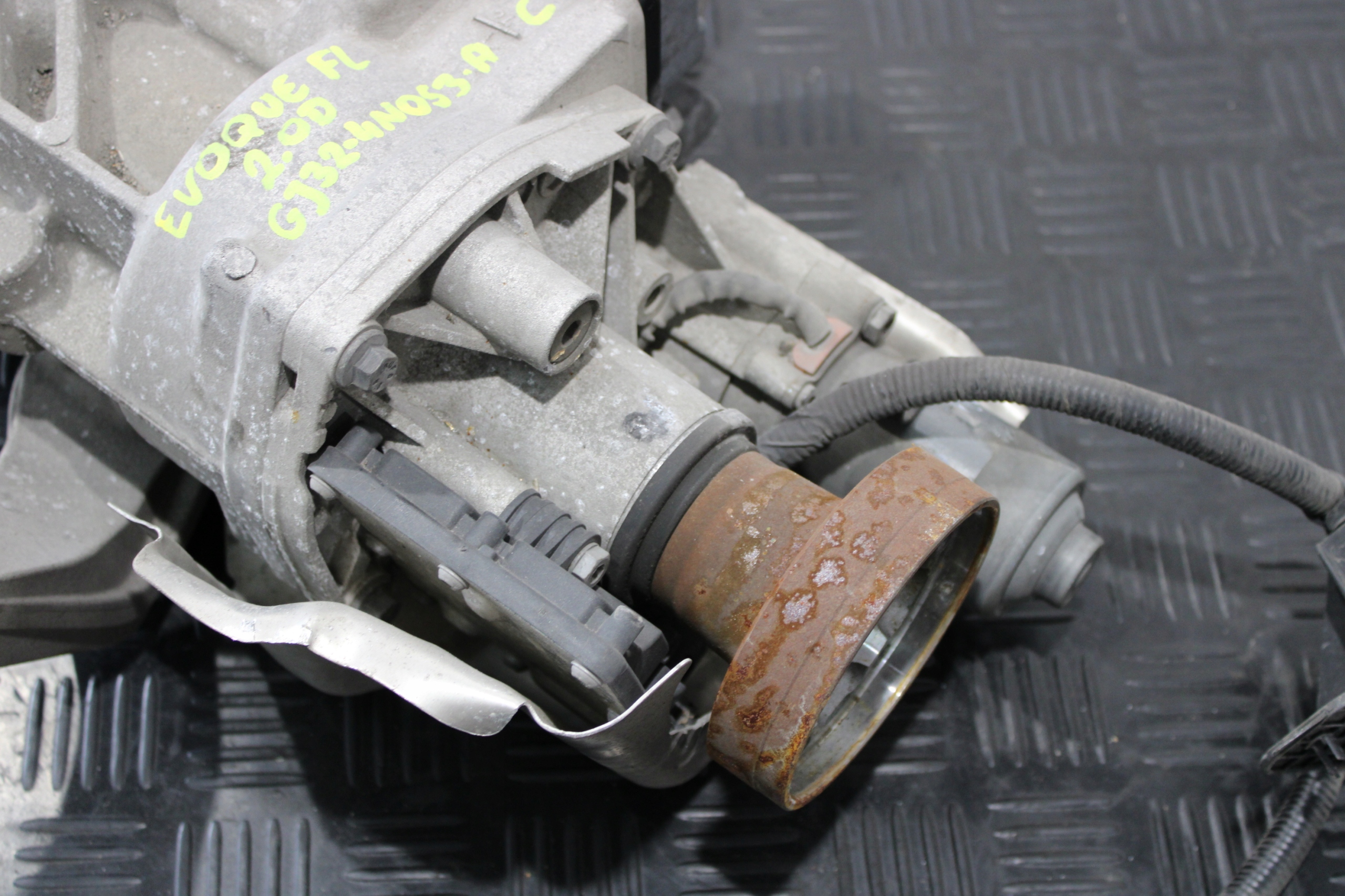 differential diff rear part EVOQUE L538 LIFT GJ32-4N053-AC