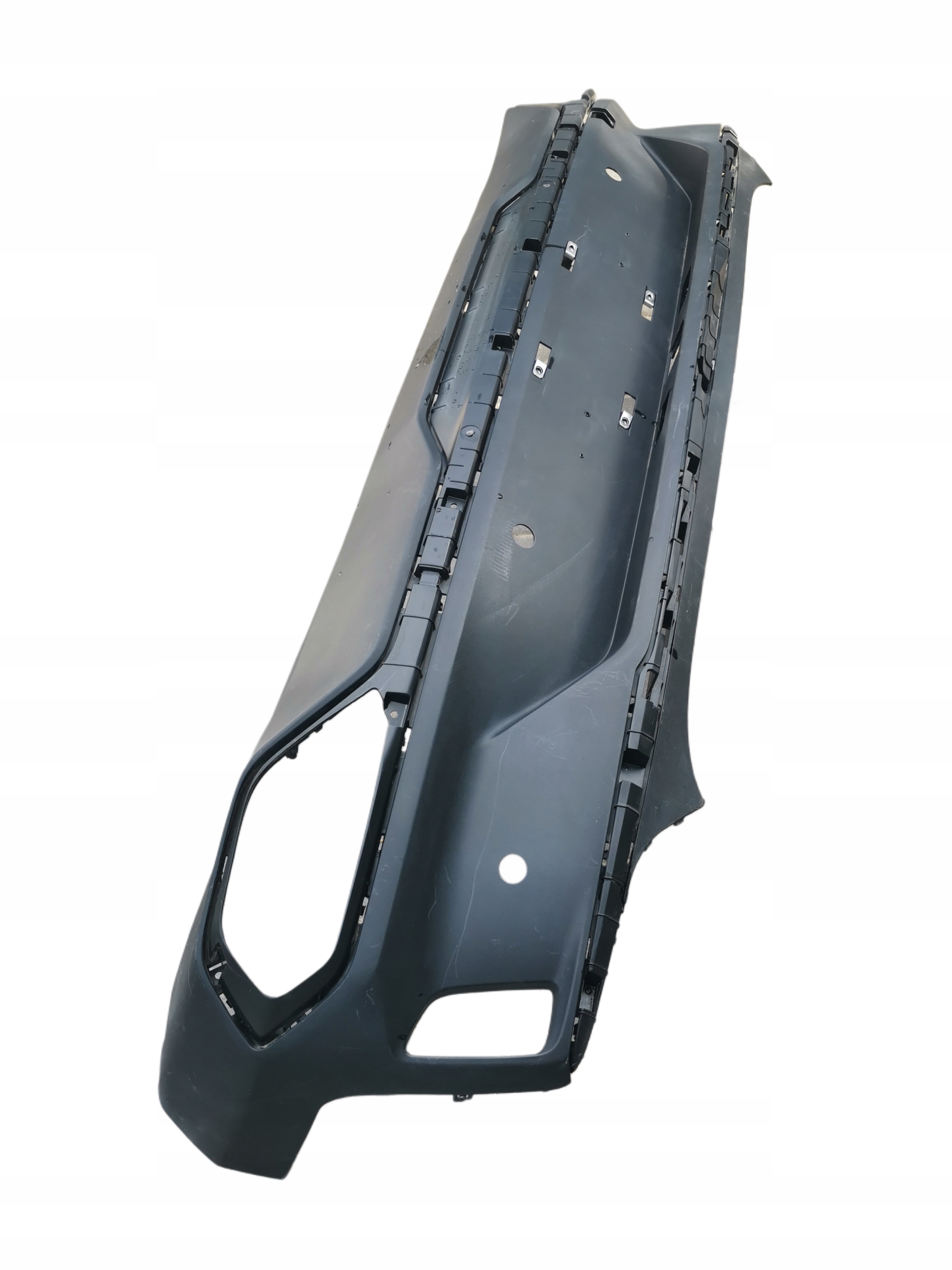 MAXUS EUNIQ 6 zderzak tył P02165