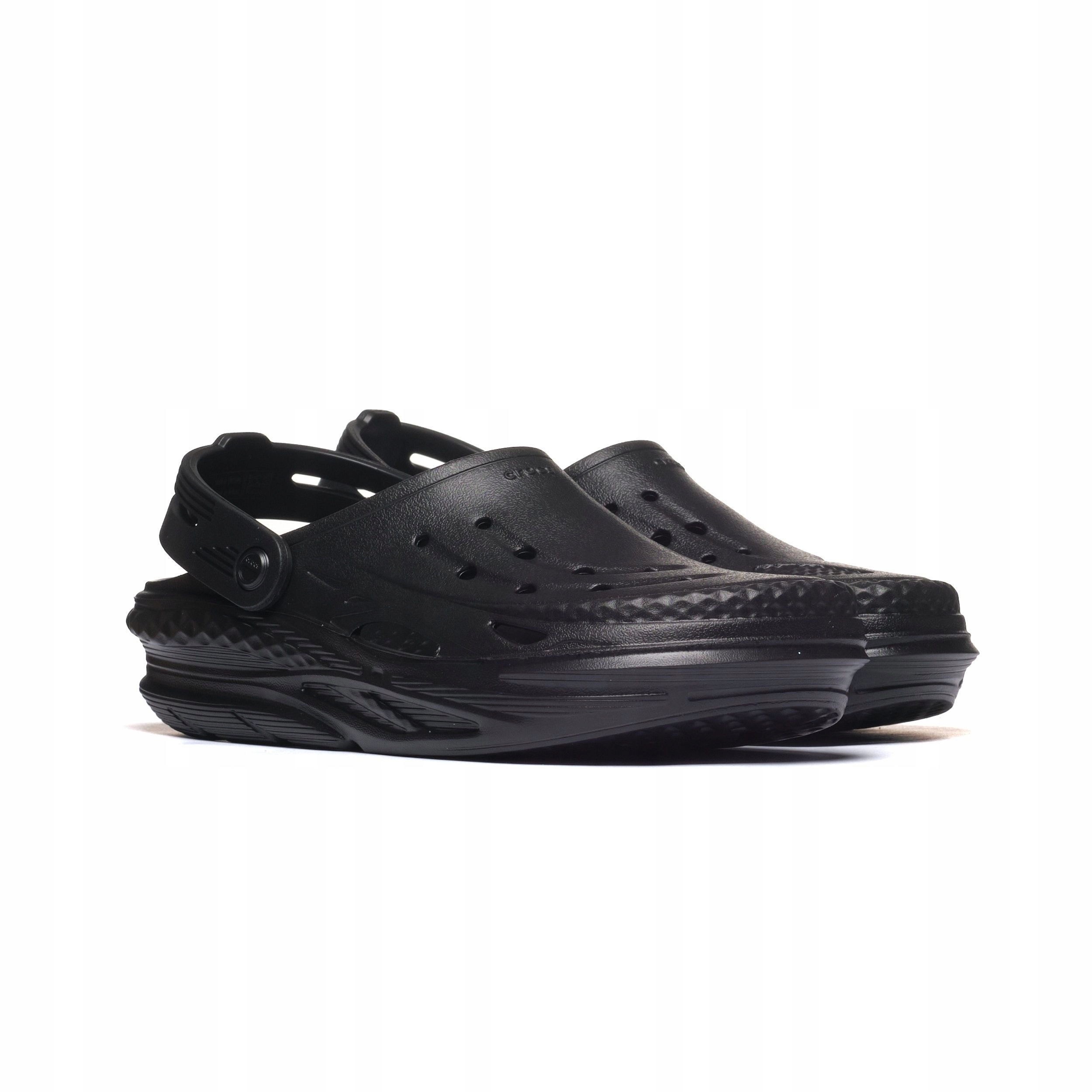 Nazouváky Crocs Off Grid Clog 41-42 Unisex