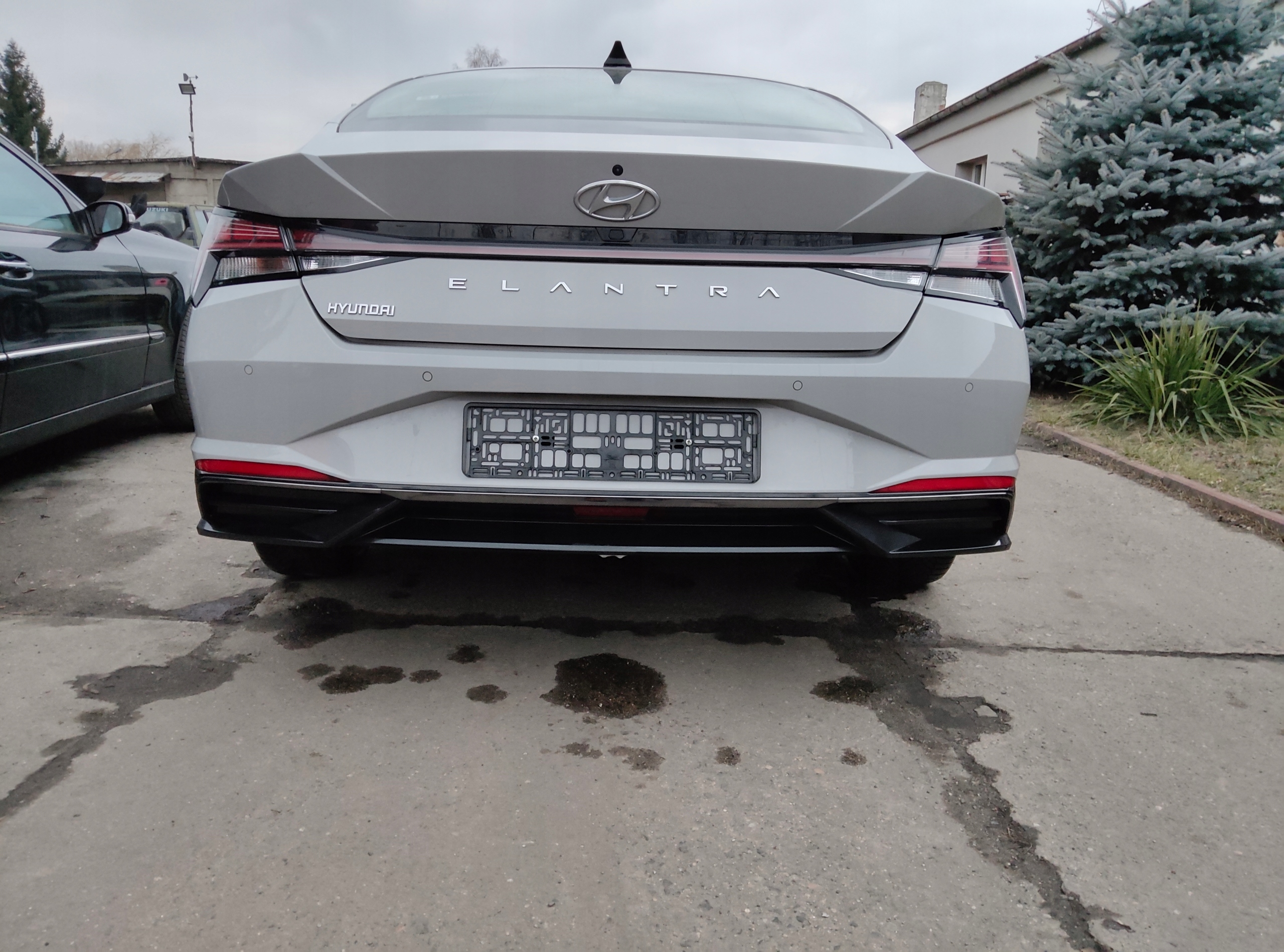 HYUNDAI ELANTRA VII ZDERZAK TYŁ TYLNY C5G PDC KOMPLETNY