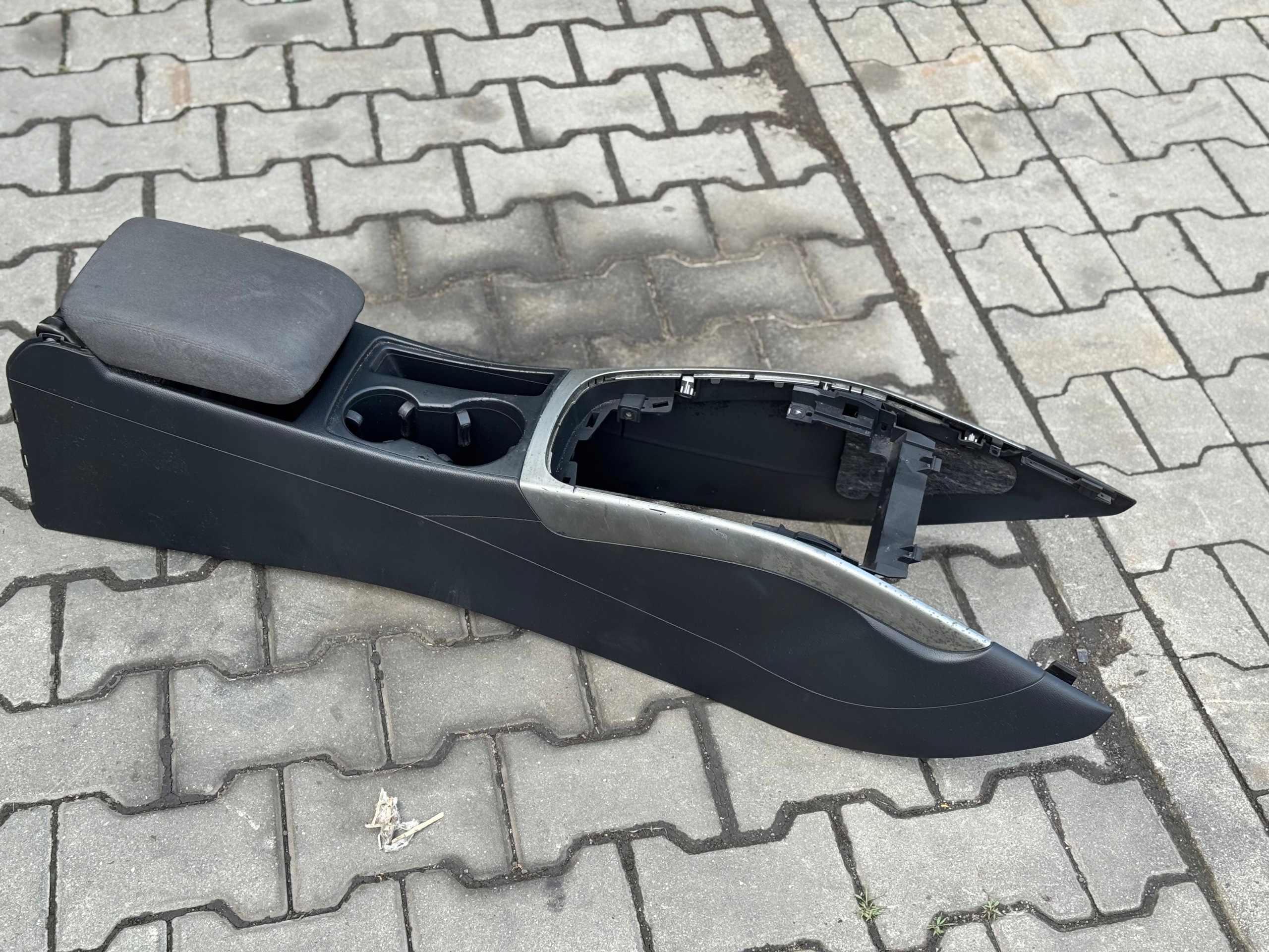TUNEL central console passenger compartment AUDI A4 B8 A5 8T EU