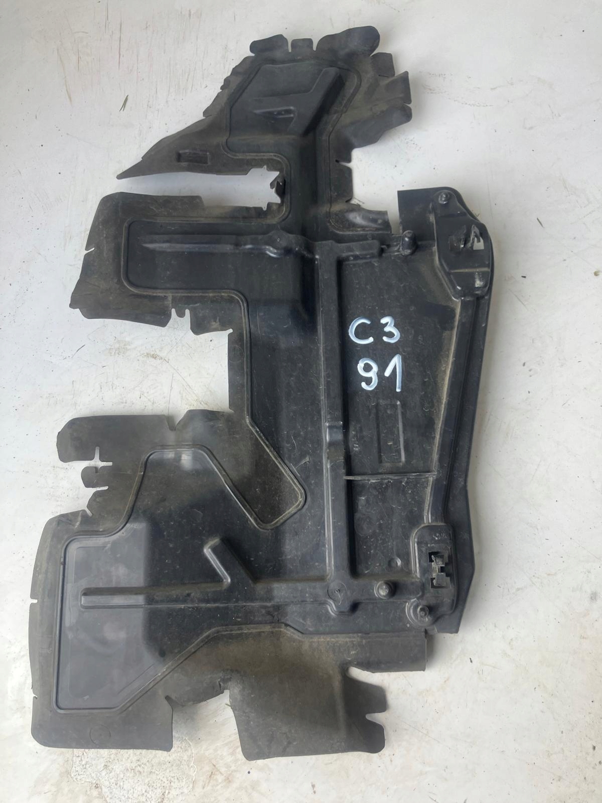 luftansaugkanal CITROEN C3 III 9812346280 links