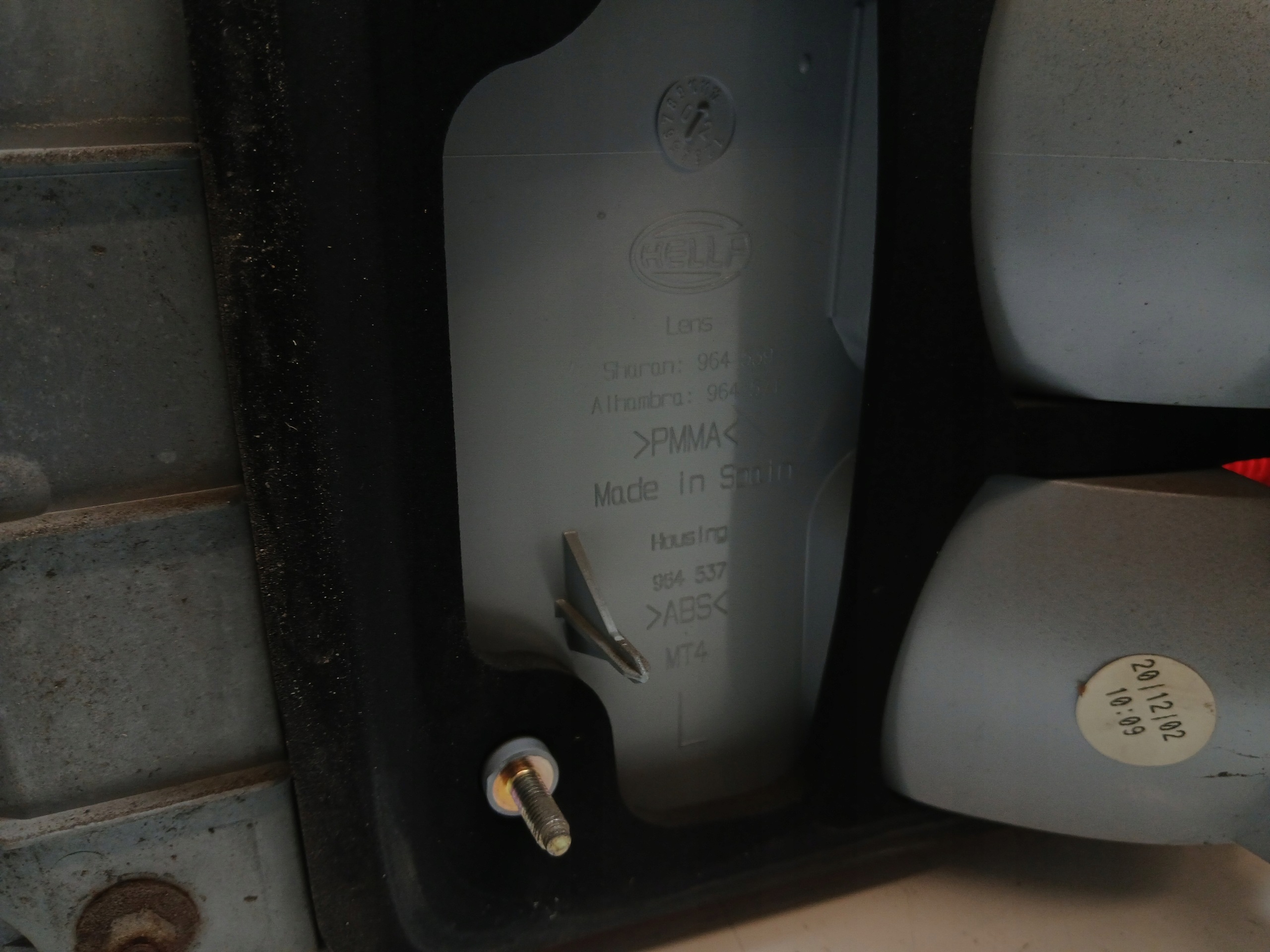 VW SHARAN and cap bonnet boot