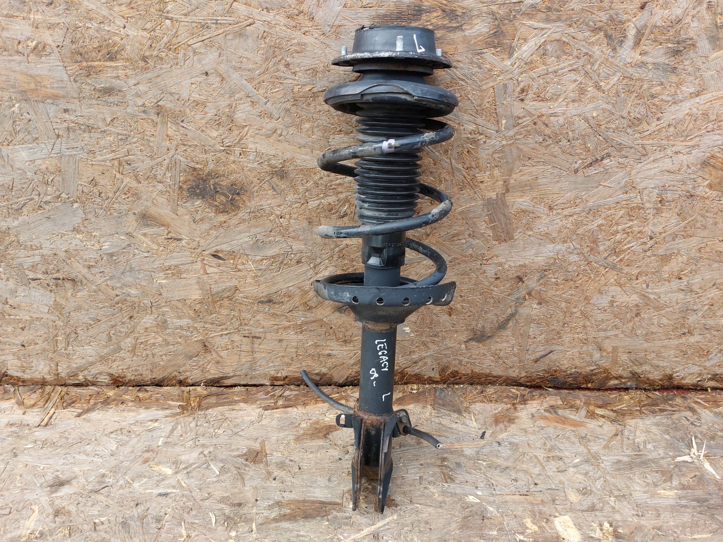 shock absorber front left Subaru Outback IV 09-14