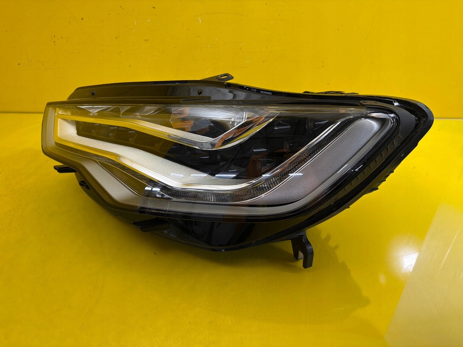 light left Audi A6 C7 4G Full Led 4G0941033C