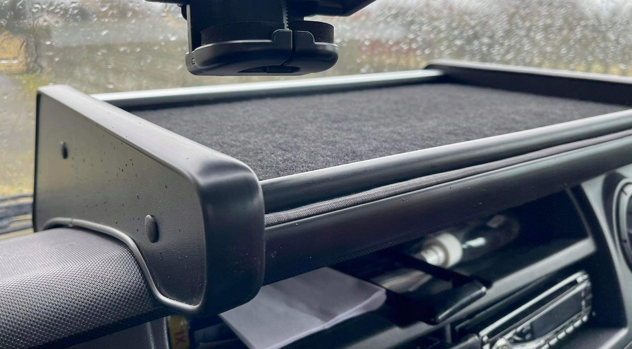 Police Stolek na kokpit Bus Master/Movano 2004-2009r.