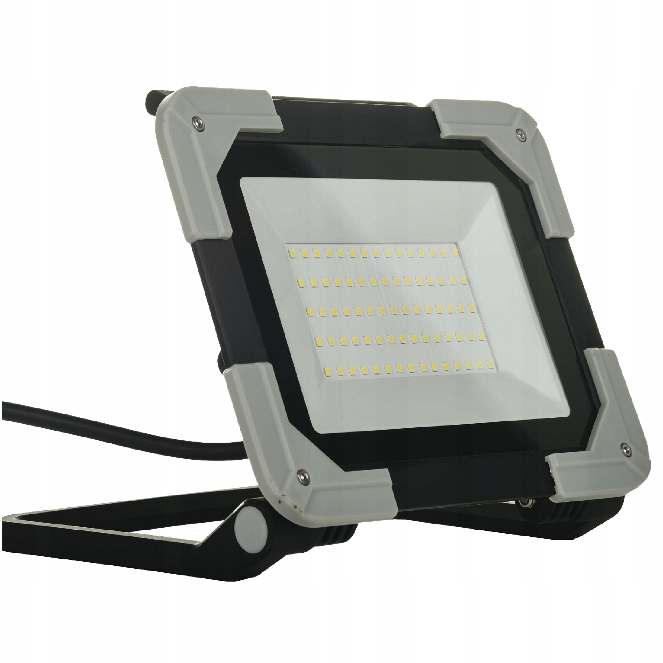 ГАЛОГЕННИЙ СВІТЛОДІОДНИЙ ПРОЖЕКТОР 50 ВТ НА ШТАТИВІ SCHMITH