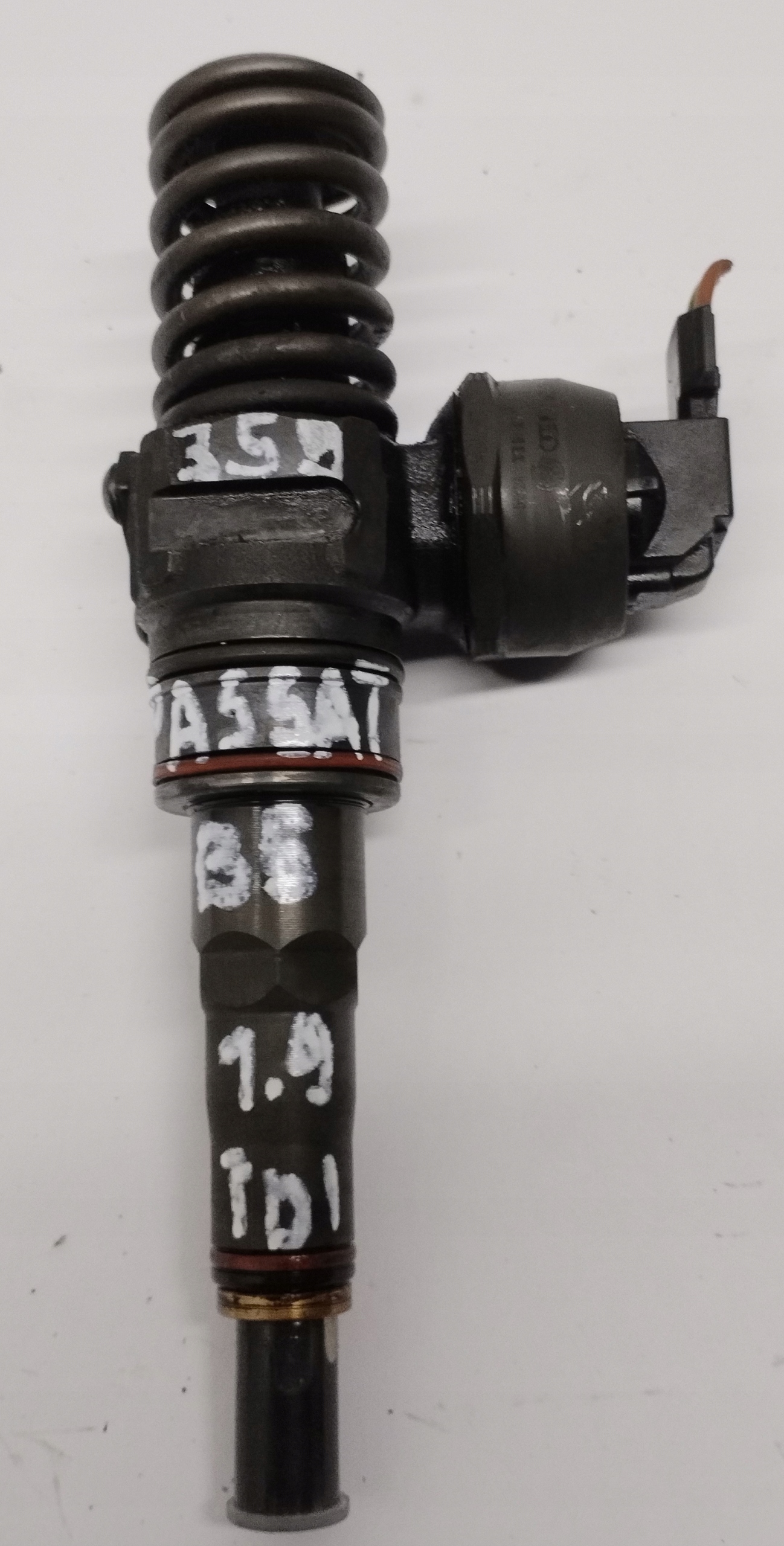 triska triska PASSAT B5 1.9 TDI 038130073AH