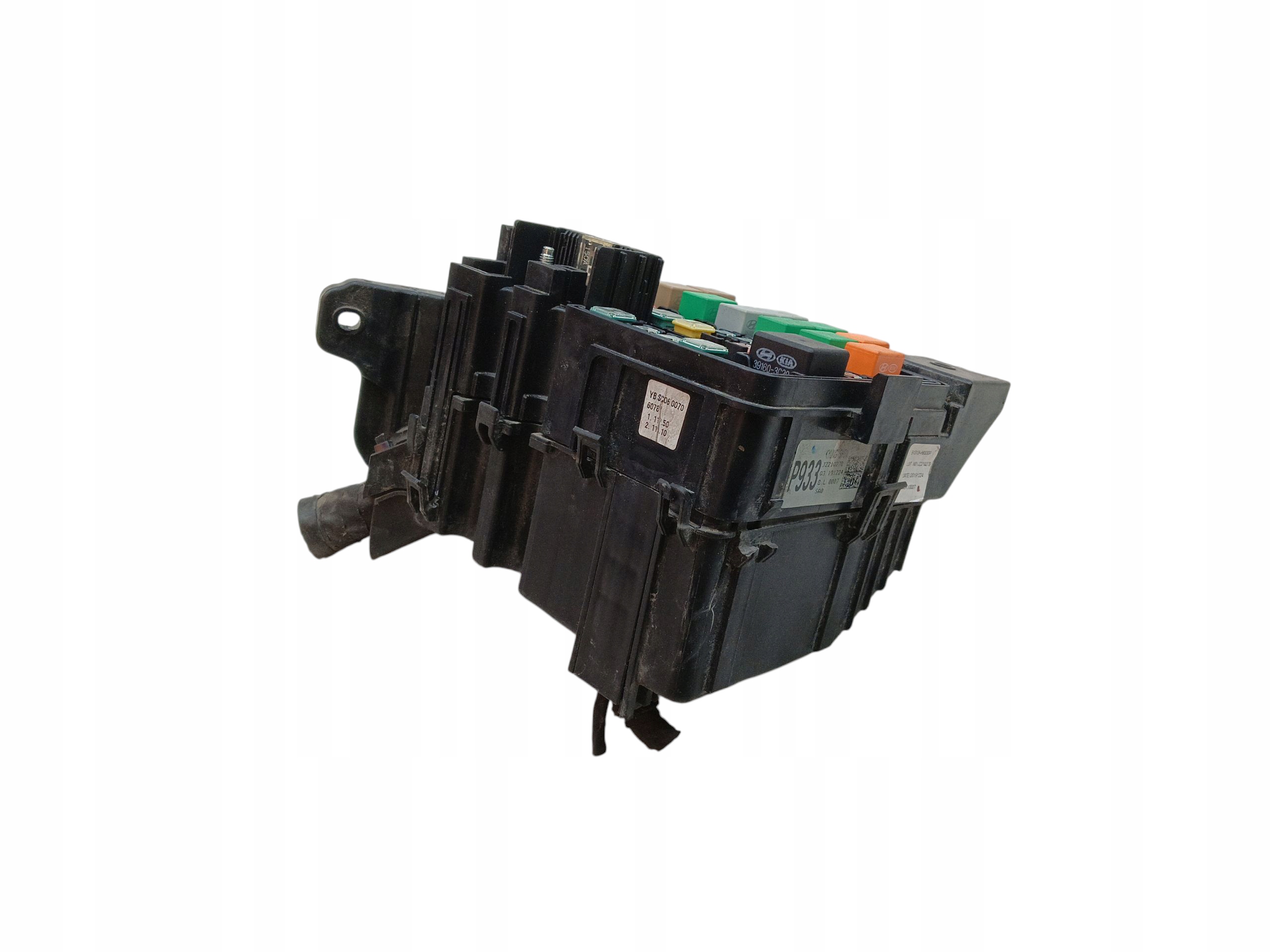 fuse box KIA STONIC 91319-H8330A
