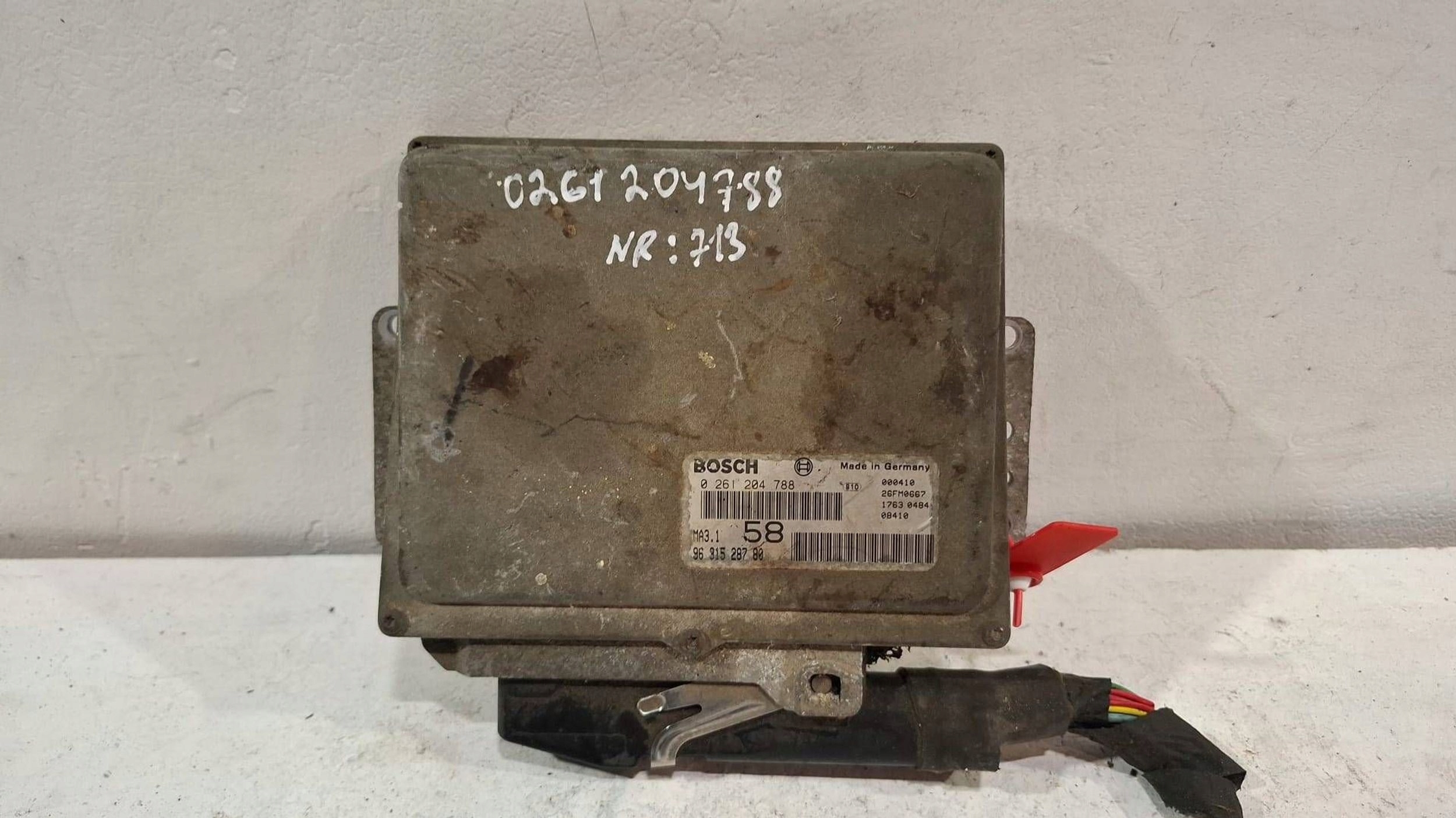 control unit of the engine computer 0261204788 Peugeot Citroen 1.1 8V