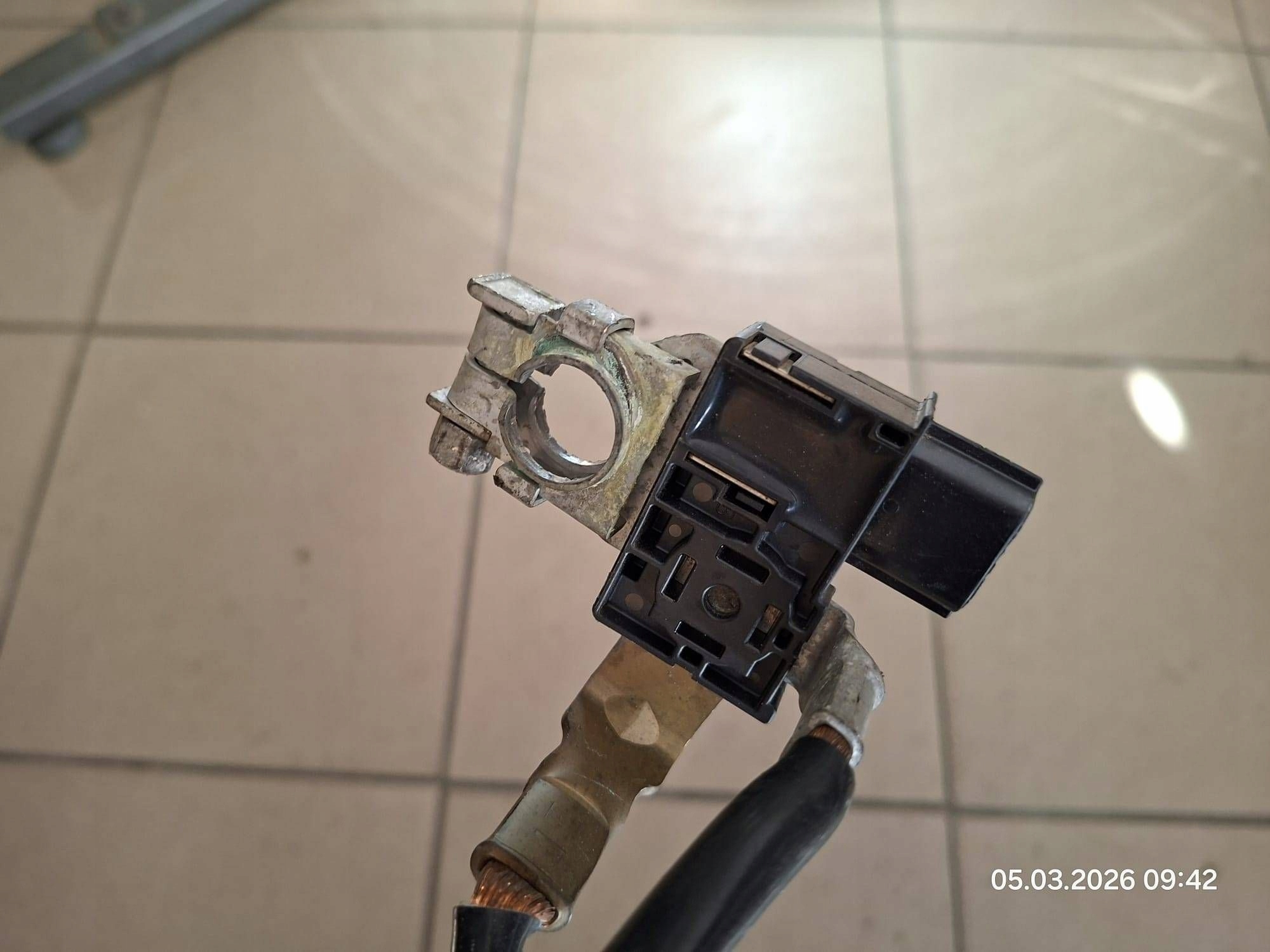 Batteriemanagement Sensor Renault Kadjar 240808868R