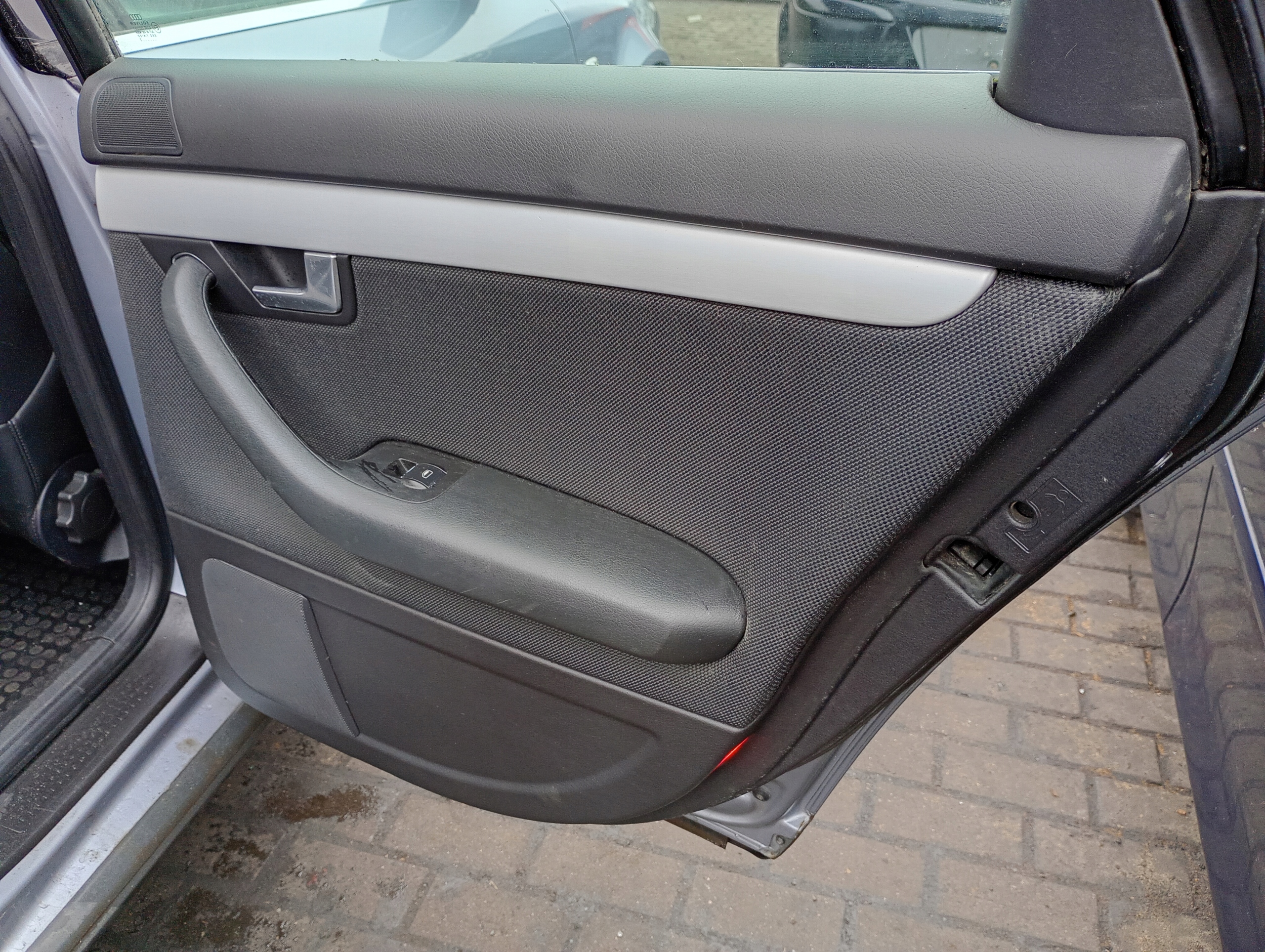 Audi A4 B6 00-06 upholstery right side side right rear rear part