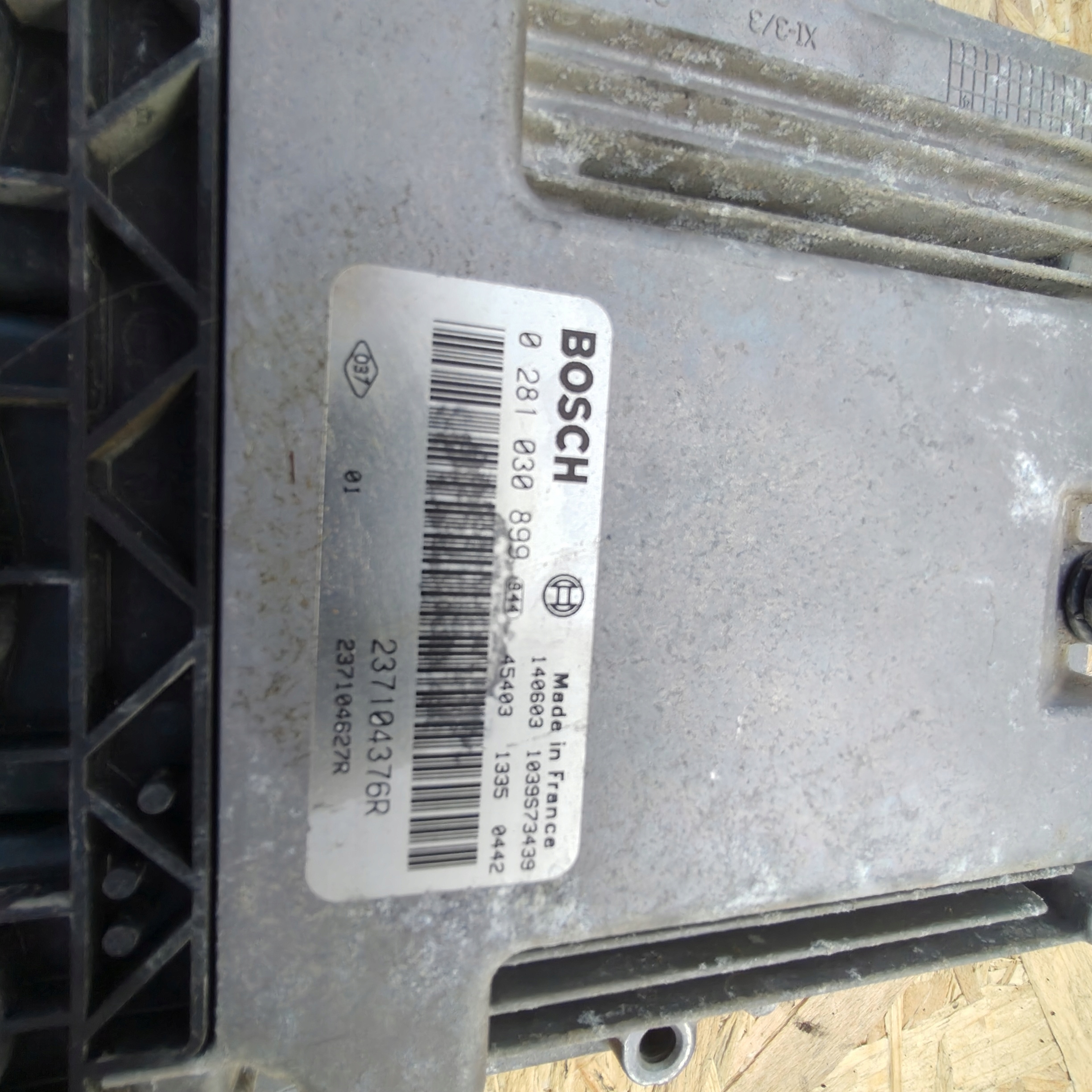 computer of the engine RENAULT 237104376R