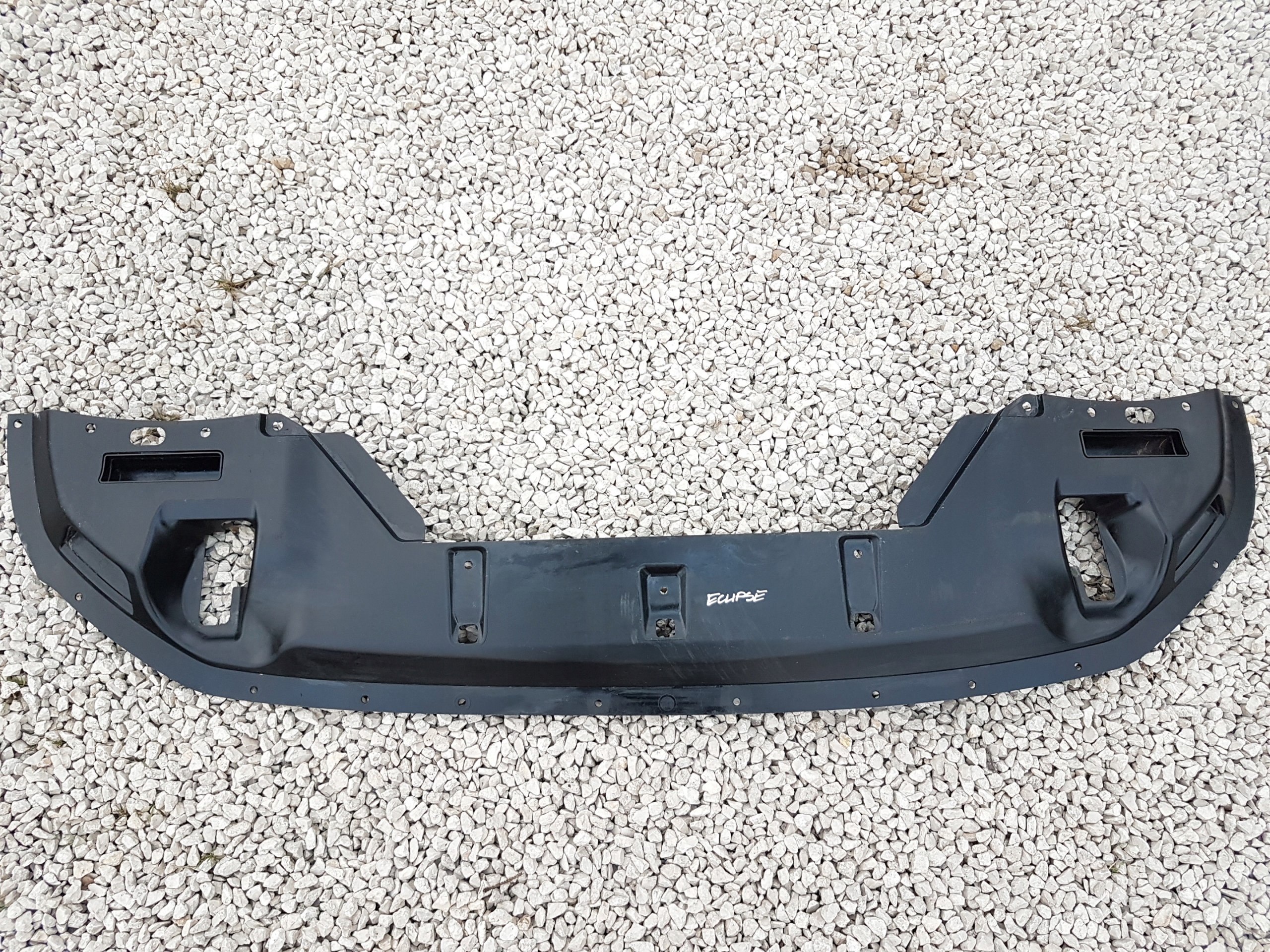 5379A691 - НАКЛАДКА НА БАМПЕР MITSUBISHI ECLIPSE CROSS