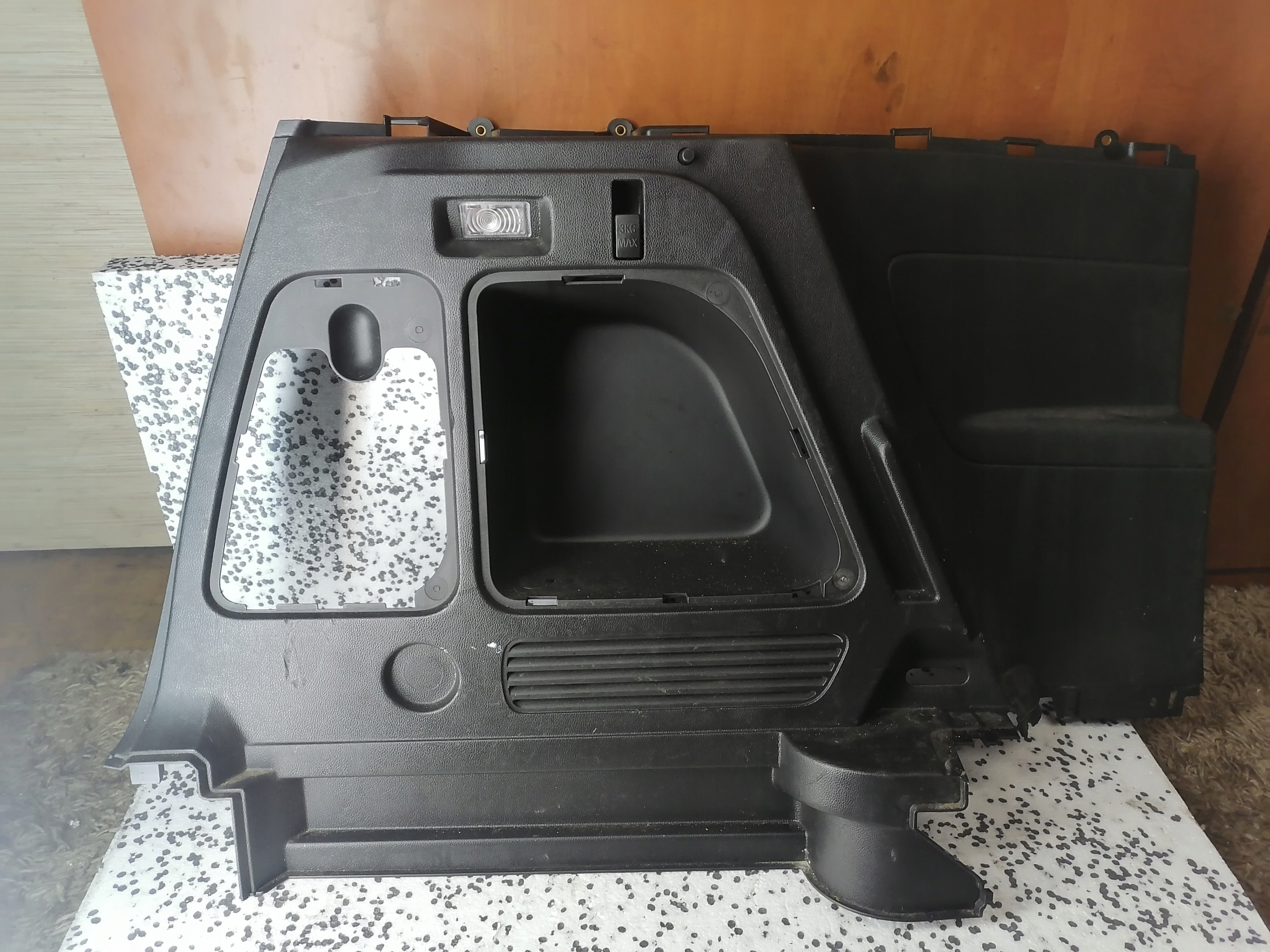 boot upholstery left OPEL MERIVA B