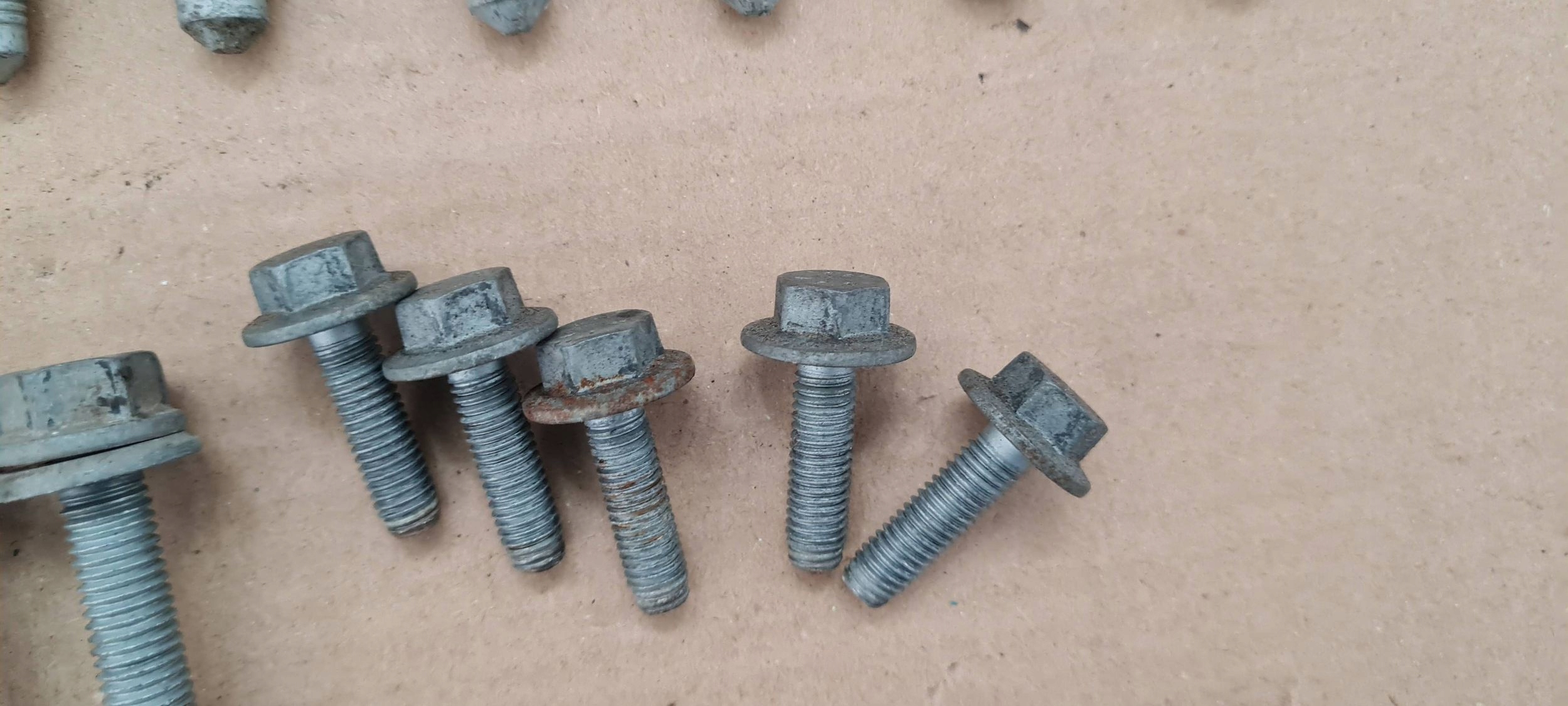 A6 C8 4K screws screw springing front SANEK axle beam siders A7 4K
