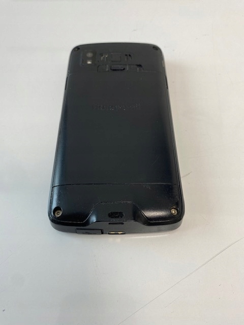 Skaner na magazyn Czytnik kodów Kolektor danych Inwetaryzator ANDROID 7 SIM Waga produktu 270 g