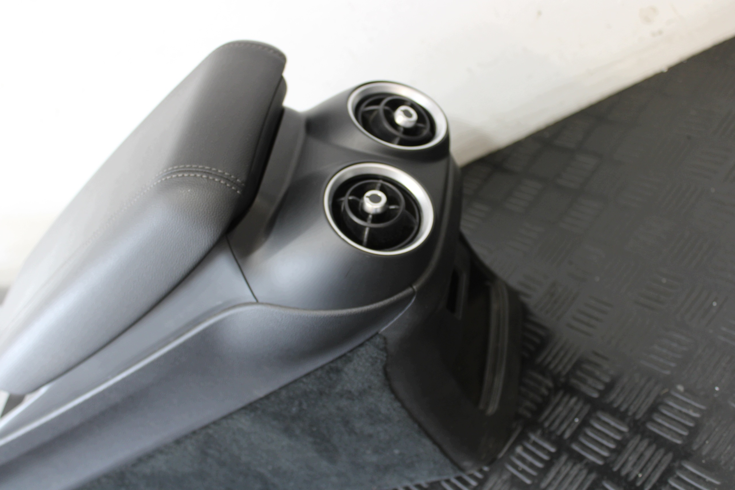 TUNEL central armrest ALFA ROMEO STELVIO