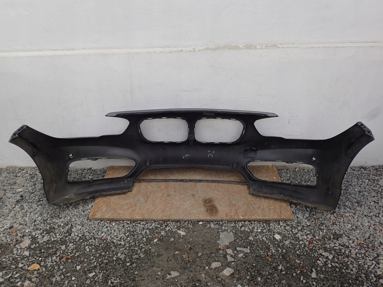 bumper front front BMW 1 and F20 F21 LIFT 2015