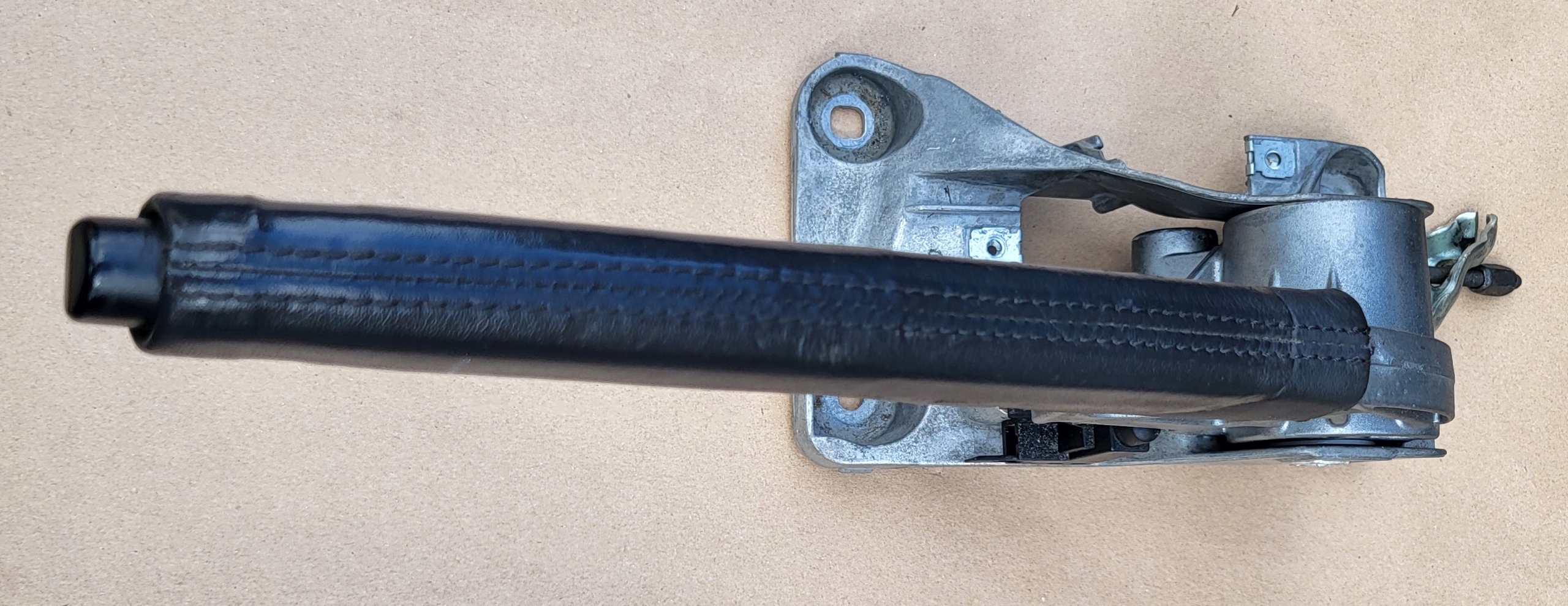 páčka elektrická brzda snímač VW GOLF V 1K cierna koža OE EU