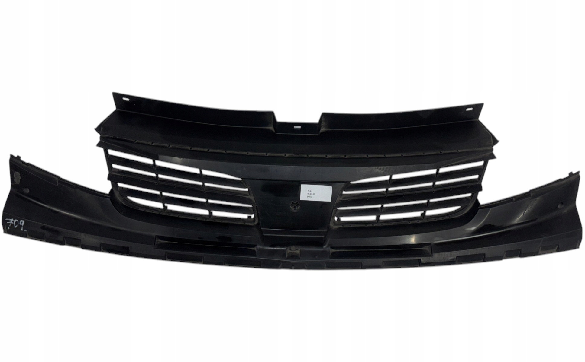 решетка радиатора nissan PRIMASTAR рестайлинг 2006-2016 623100250
