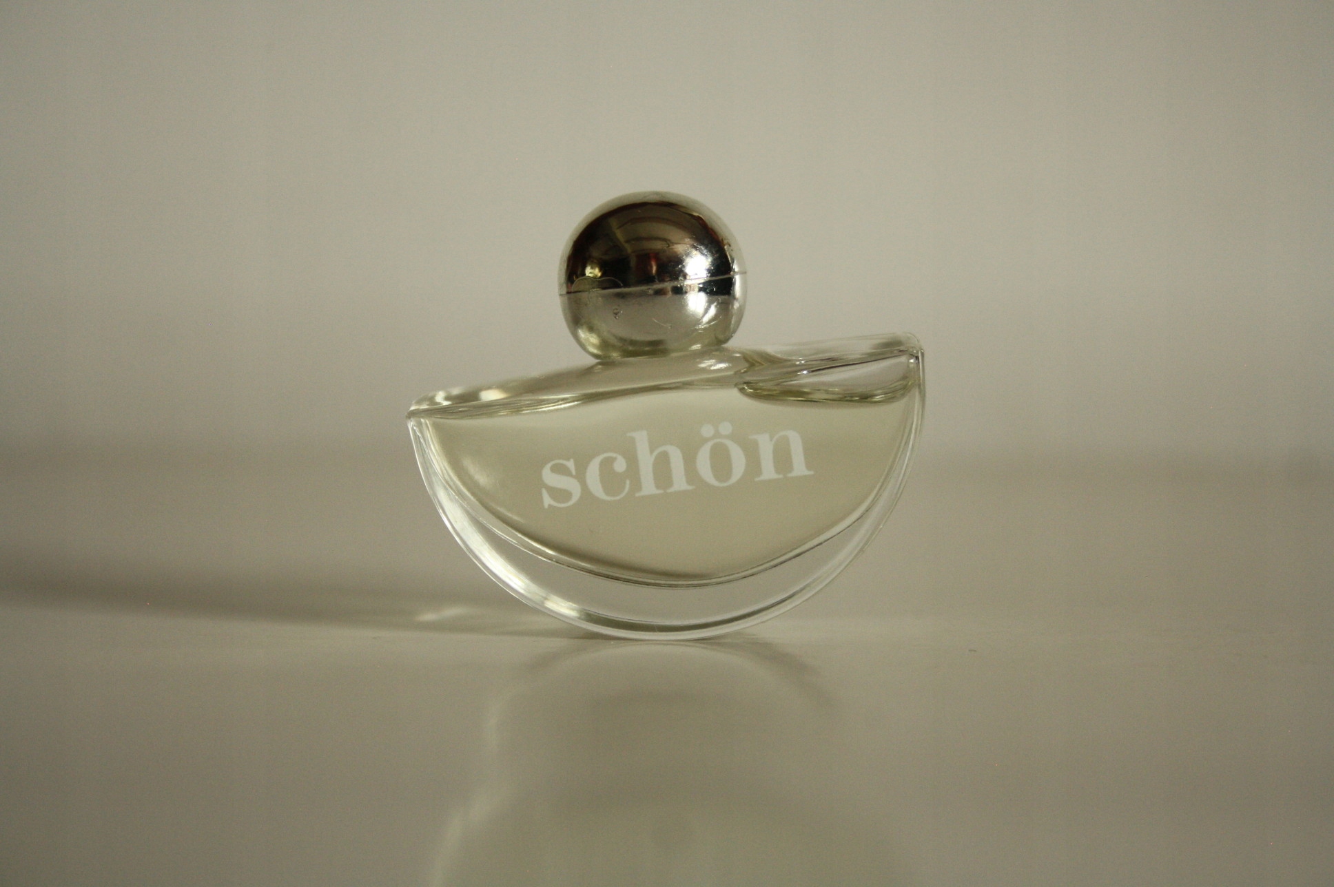 PERFUMY KOLEKCJONERSKA MINIATURA MILA SCHON MILA SCHON EDP (7 ML)
