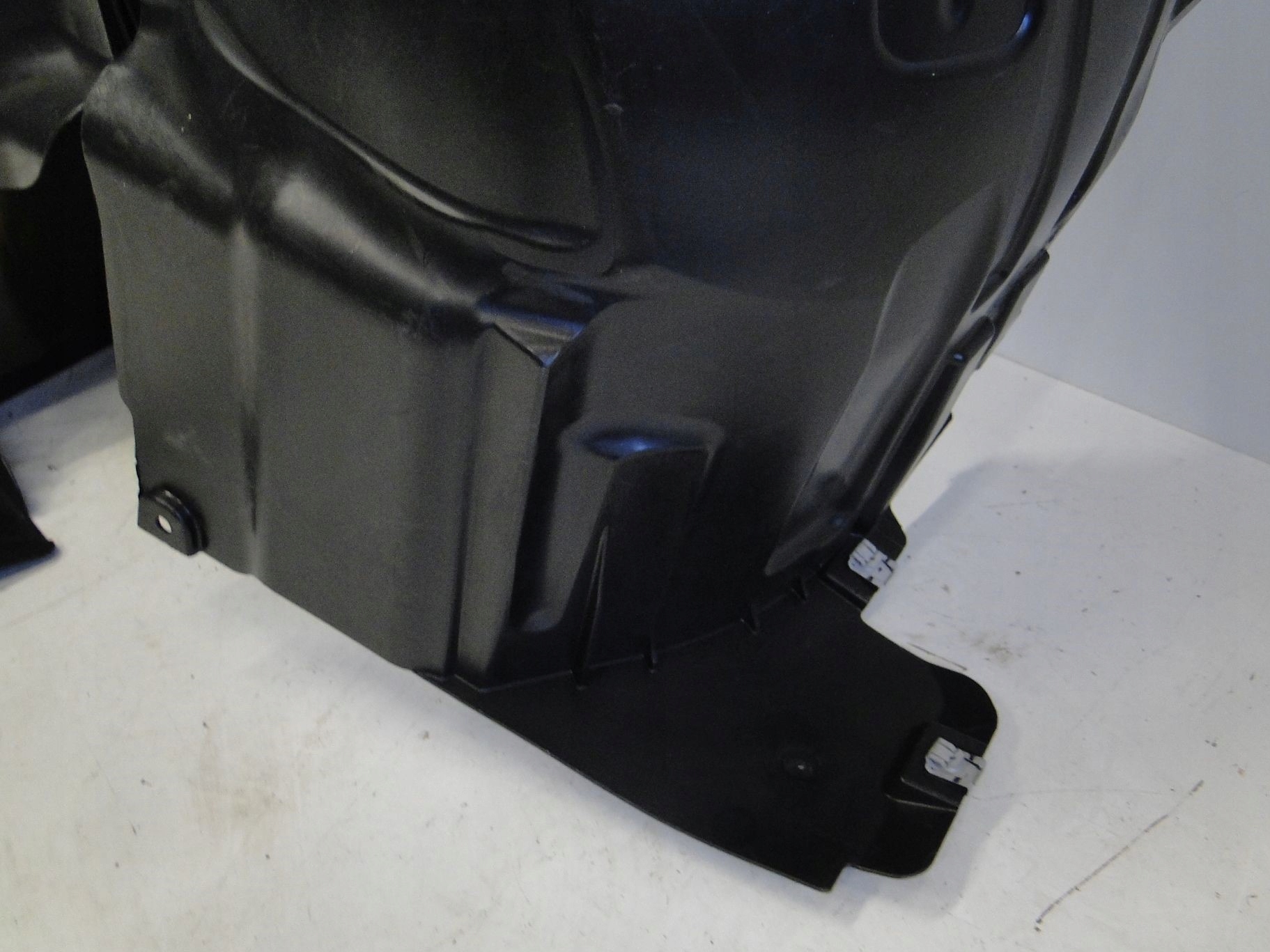 MERCEDES GLA X156 156 NADKOLE PRZEDNIE LEWE Typ samochodu Samochody osobowe