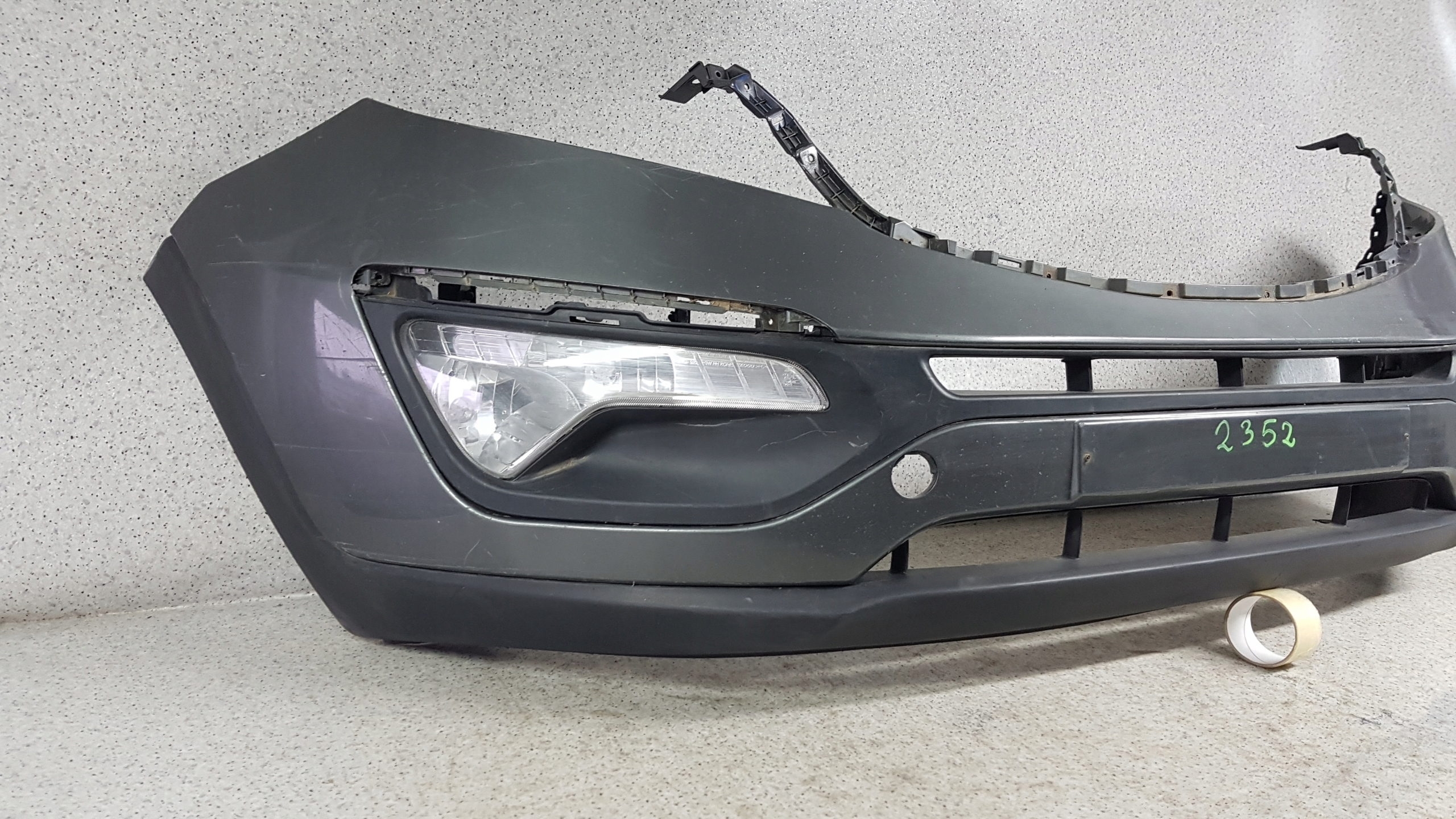 KIA SPORTAGE 3 III 2010 - bumper front 2352