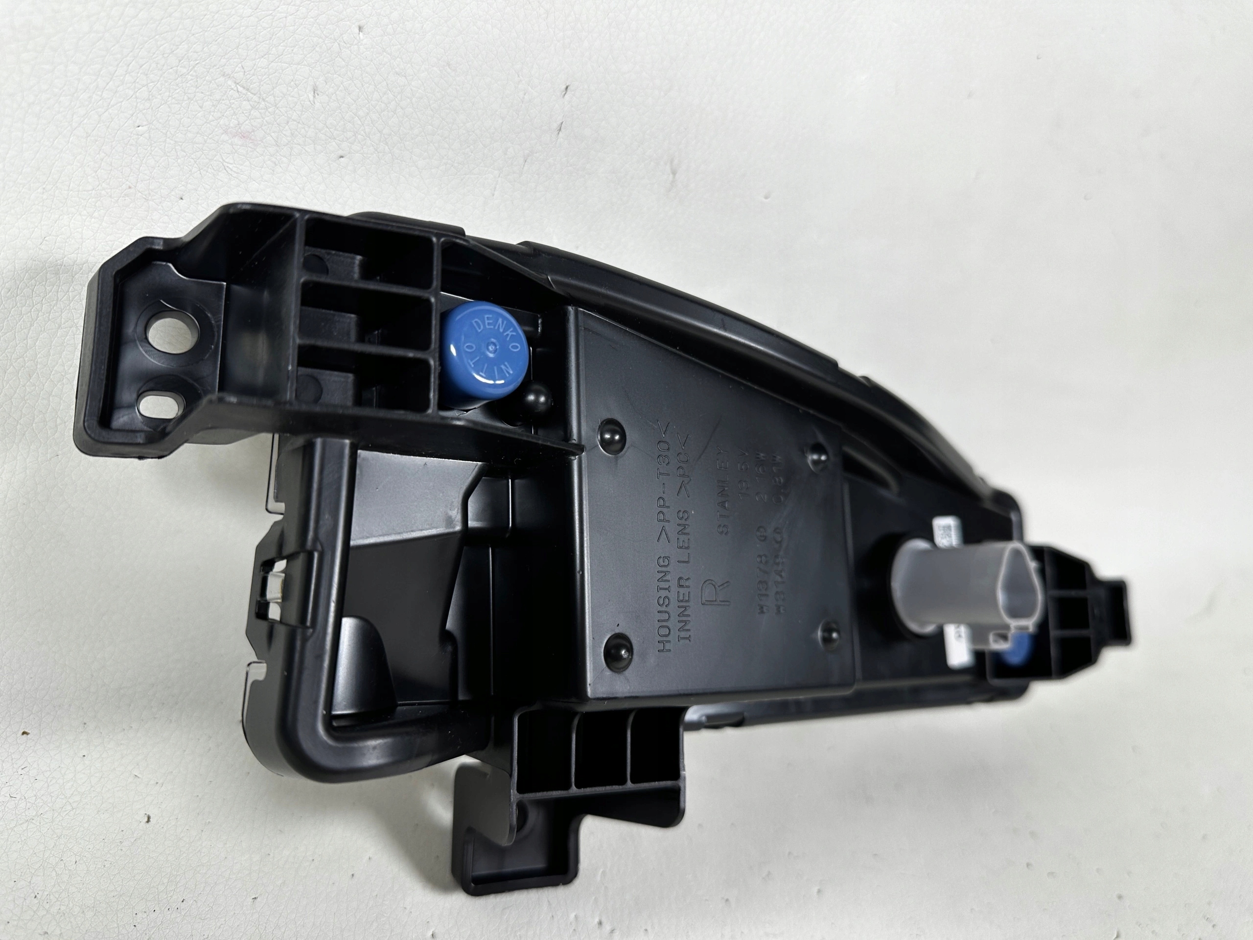 VITARA II 2 mlhovka LED DRL nárazníku předek pravý E11755700RL