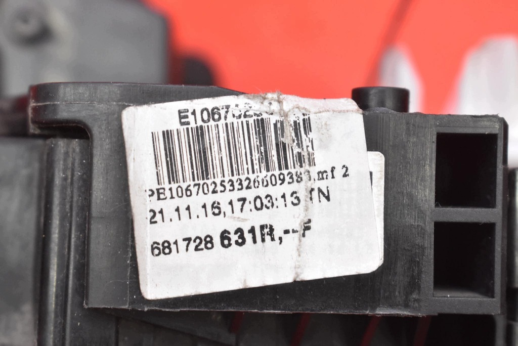 DEVIO LUCI TERGICRISTALLO TERGI PAJAK 681728631R DACIA DOKKER VAN 12-17