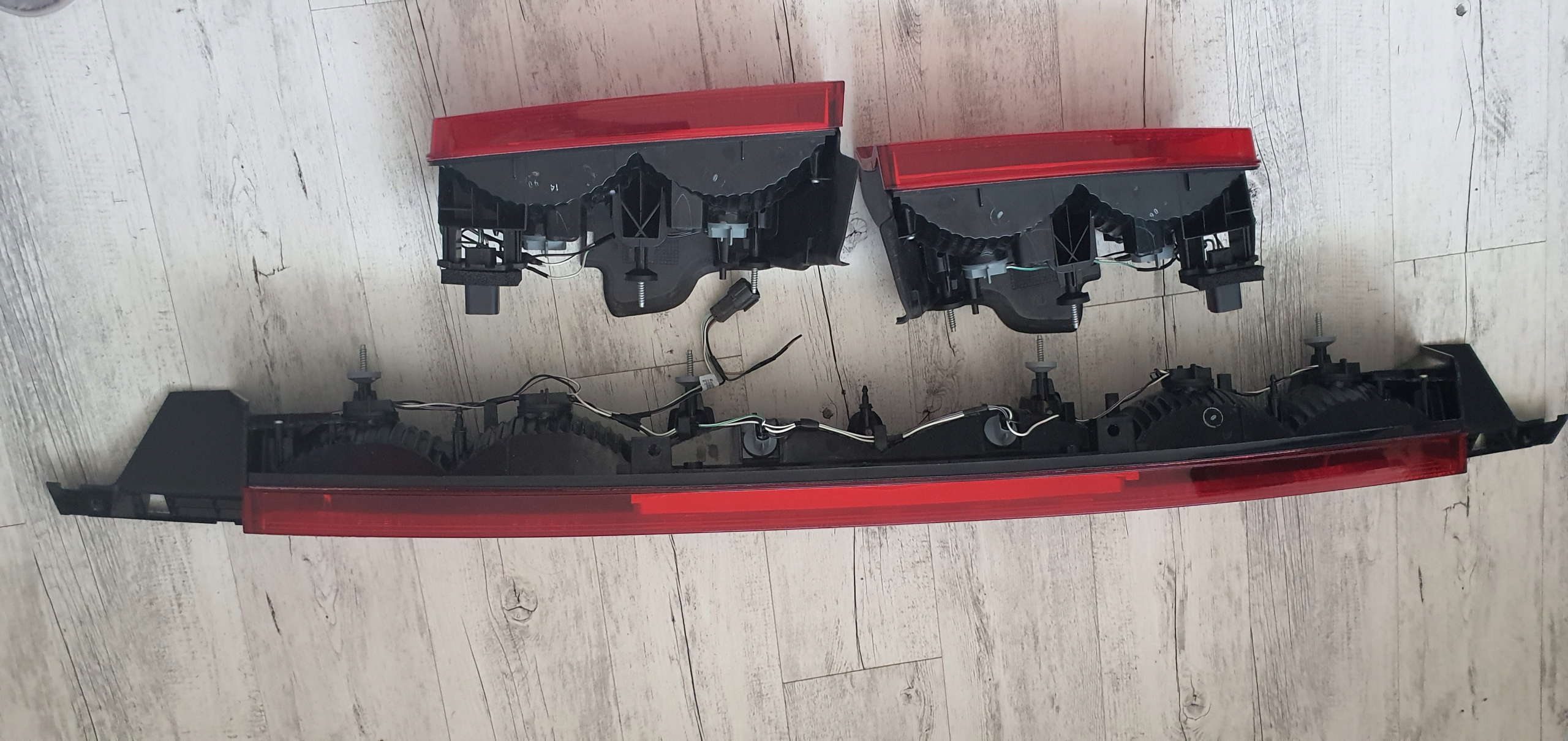 Dodge Challenger blenda+lampy prawa,lewa komplet 2008-2014 Typ samochodu Samochody osobowe