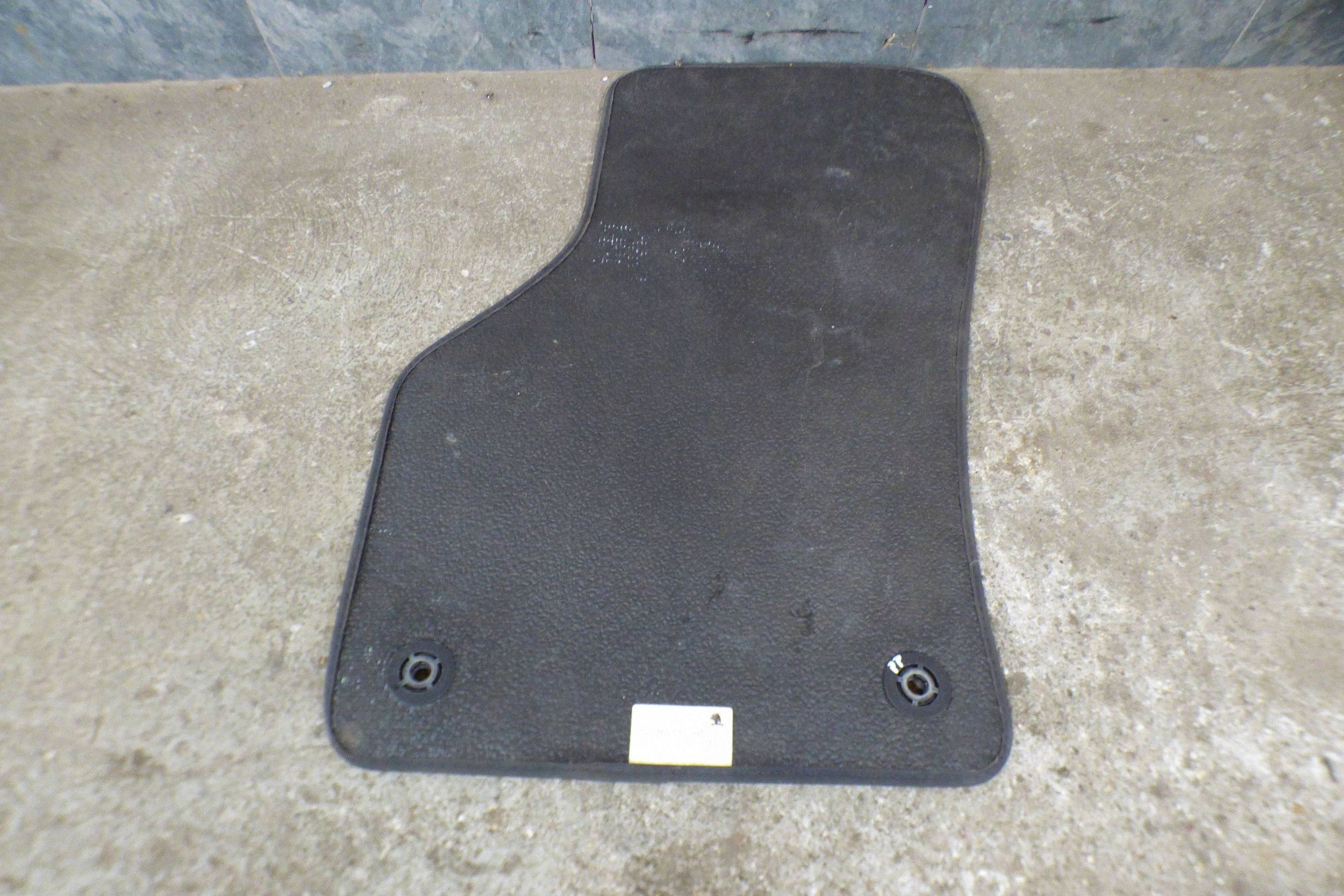 tappetini samochodowe KPL. Originale Skoda Superb III