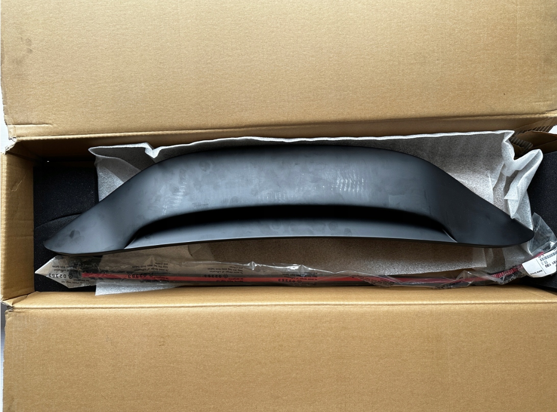 задний спойлер MINI COOPER R56 0420491