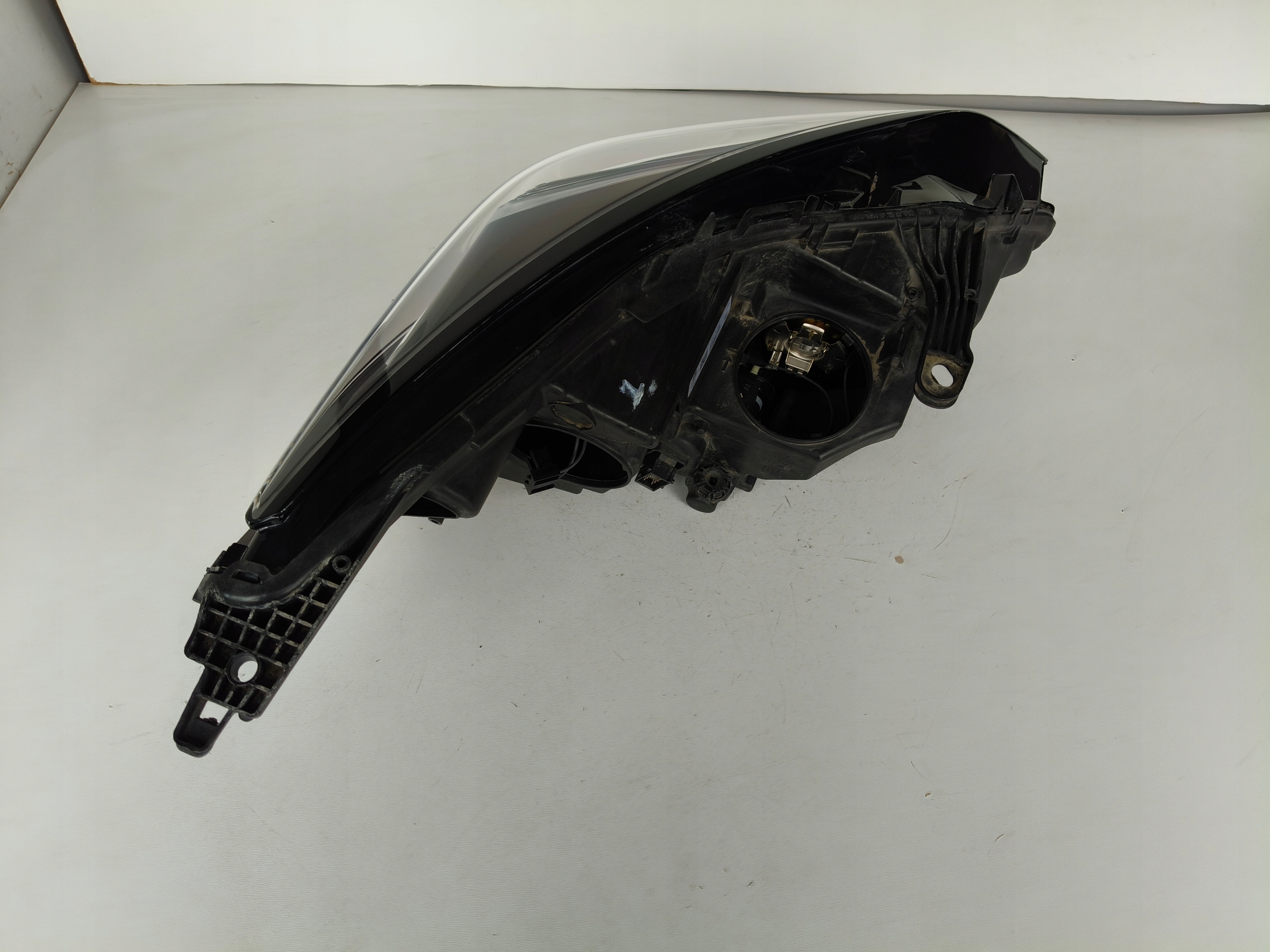 light left REFLEKTOR OPEL ASTRA V K 15- LED