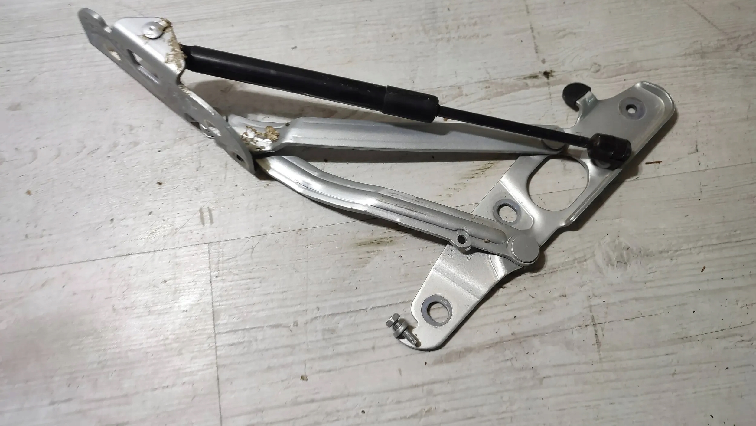 Audi TT 8J 13r 2.0tdi rear part side right hinge bonnet rear part boot