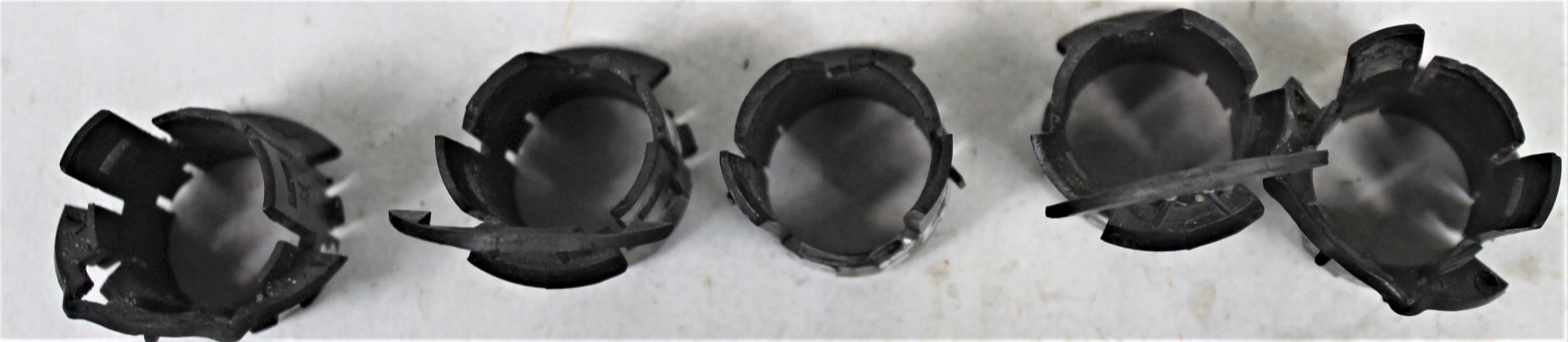 KOSZYCZEK CZUJNIKÓW PARKOWANIA PDC BMW X5 E53 Producent części BMW OE