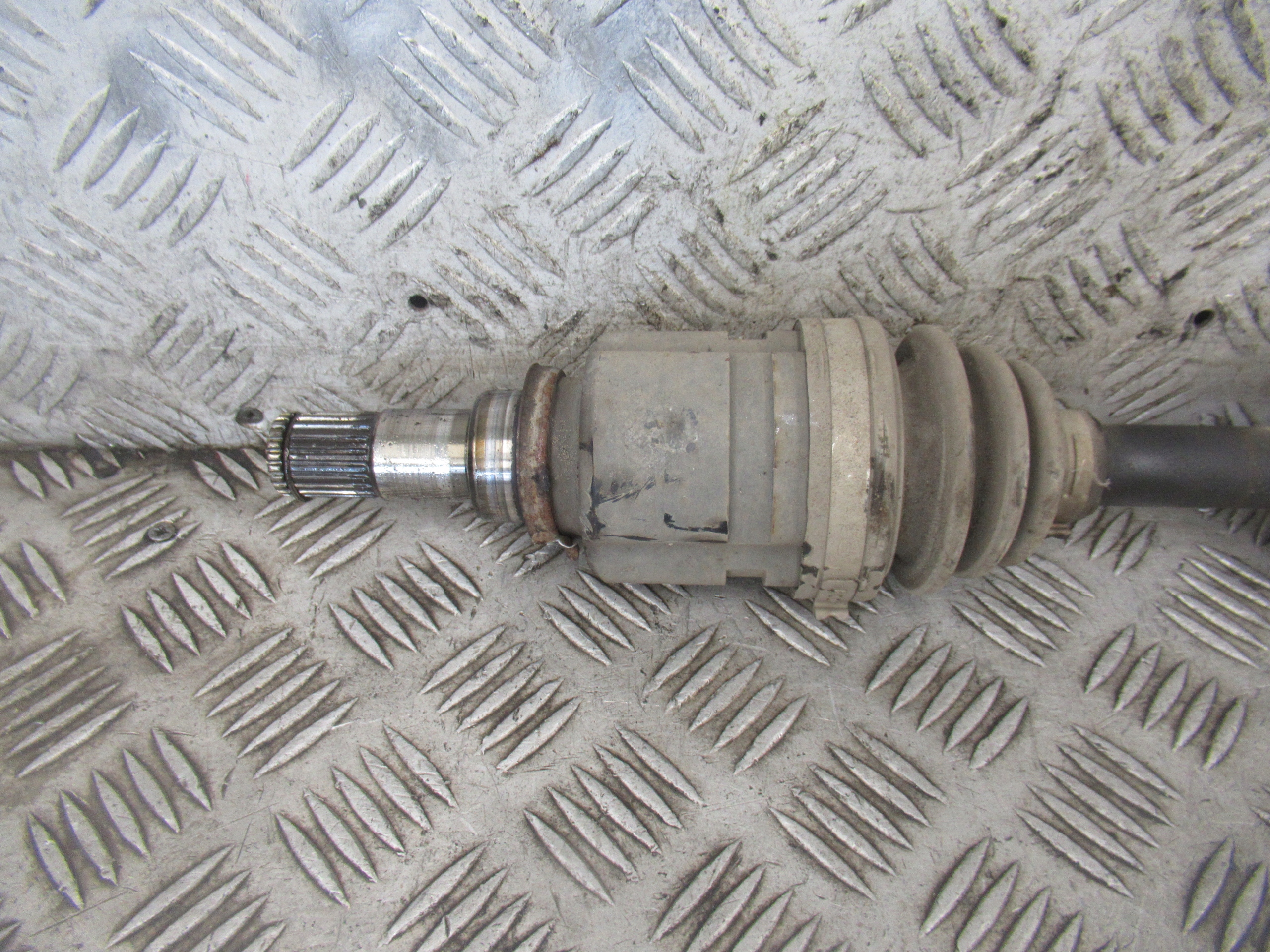 semi-axis semi-axis right front TOYOTA YARIS 1 1.0 B