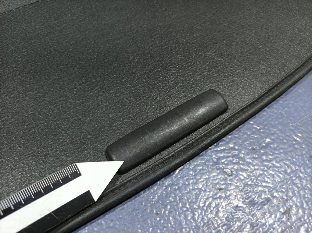 mazda ролета багажника