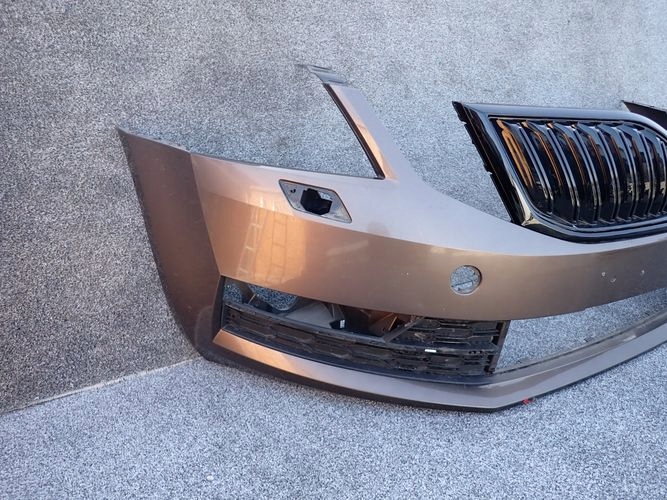 SKODA OCTAVIA III LIFT 17- front bumper front