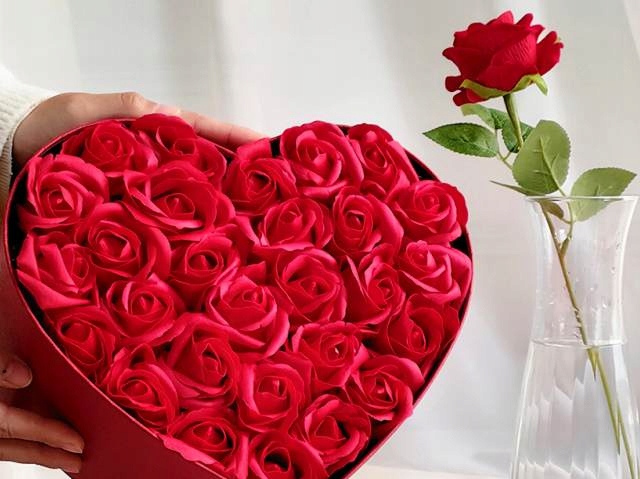 FLOWER BOX PUDEŁKO NA KWIATY OKIENKO SERCE M Marka bez marki