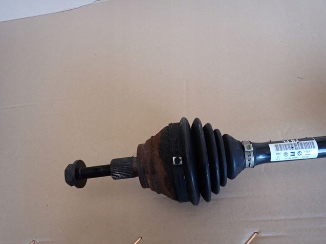 VW GOLF V 1.4TSI semi-axis left 1K0407271JB