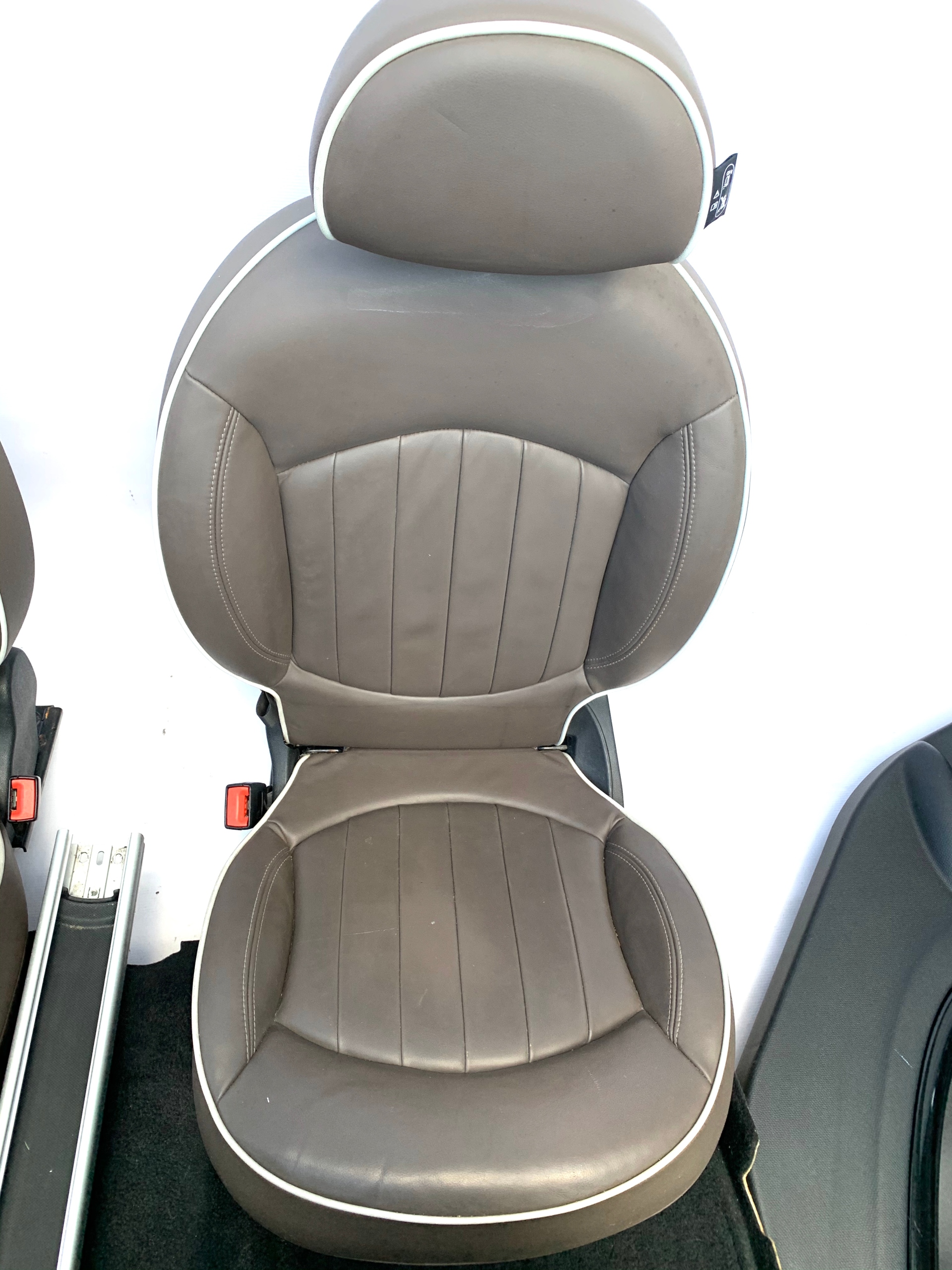 Siège Latérale/côté Interne Moyen COUNTRYMAN R60